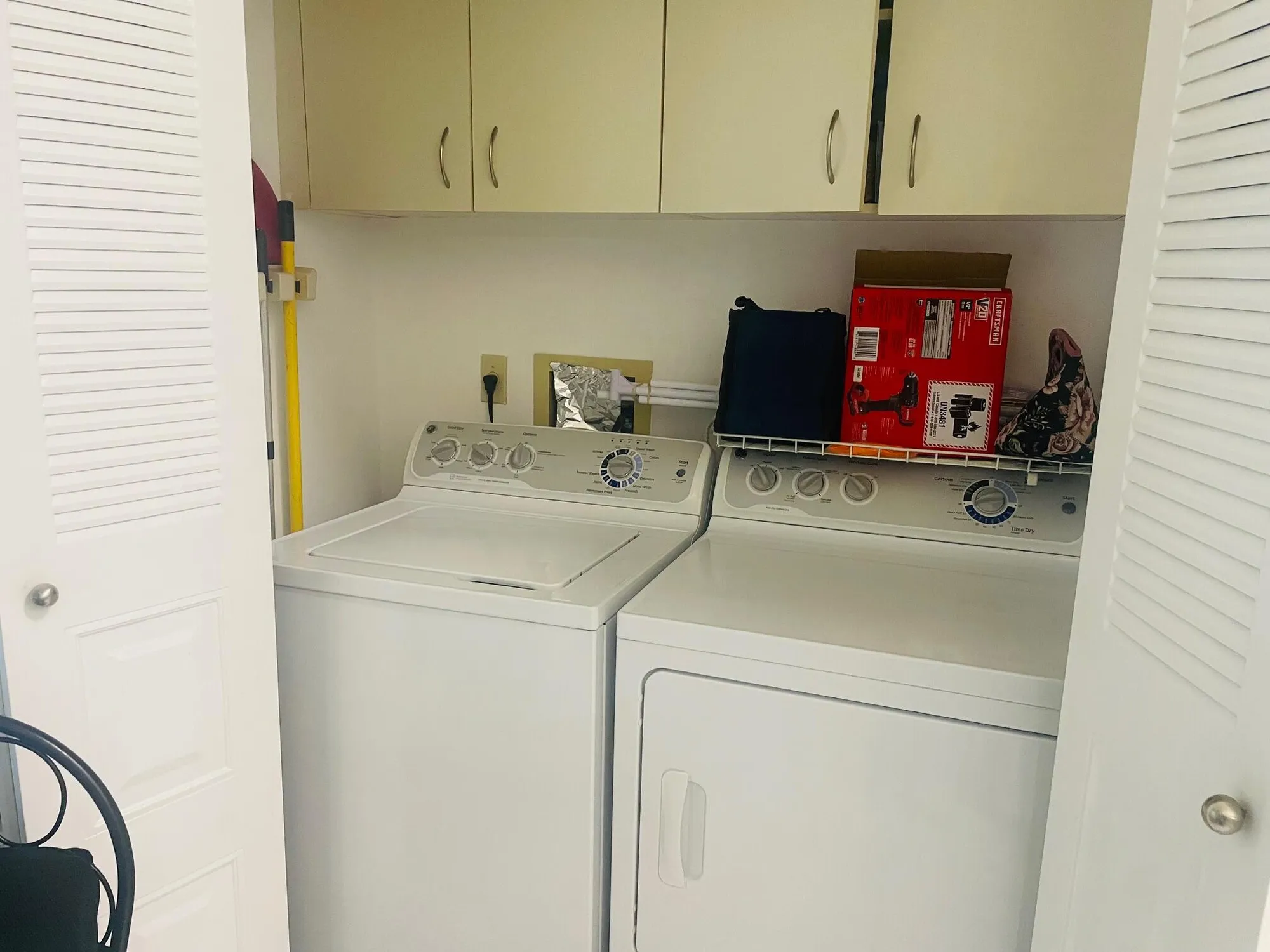 Property Slideshow image 19 of 32 | 3372 jog park dr, Greenacres, FL, 33467