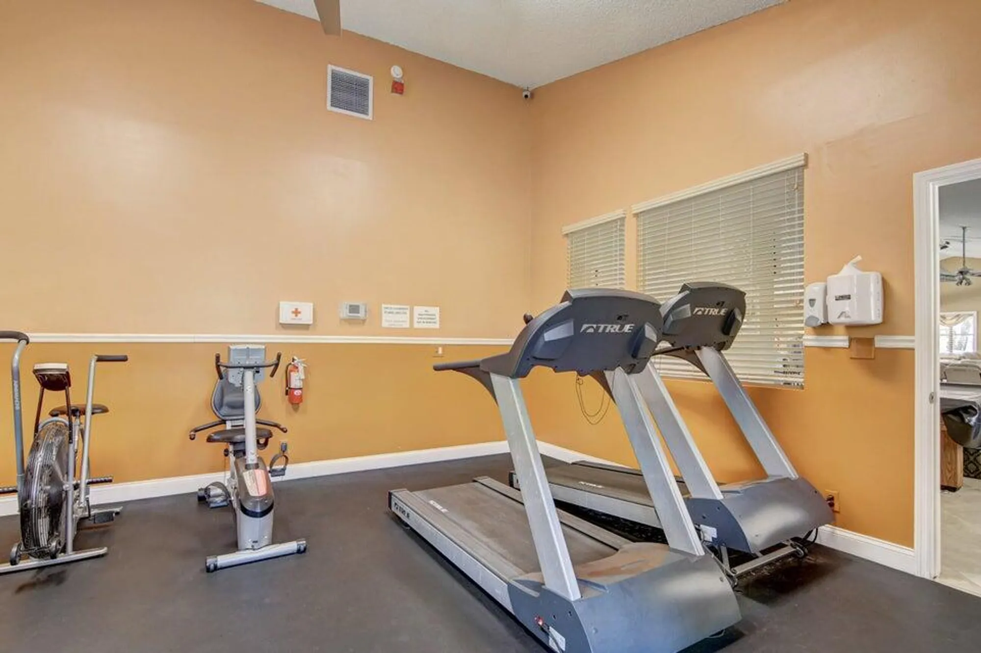 Property Slideshow image 30 of 32 | 3372 jog park dr, Greenacres, FL, 33467