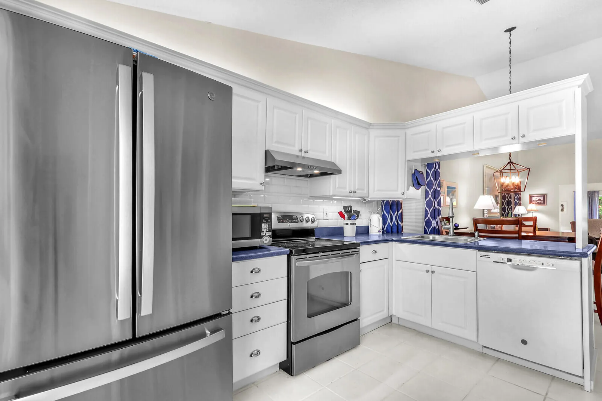 Property Slideshow image 7 of 31 | 11006 se sea pines cir, Hobe Sound, FL, 33455