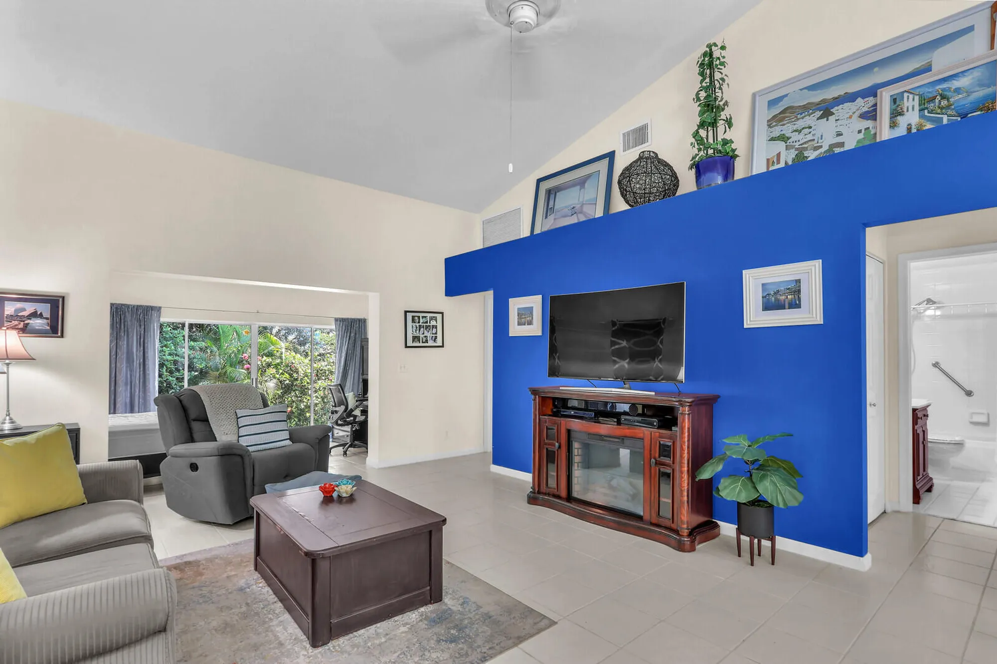 Property Slideshow image 14 of 31 | 11006 se sea pines cir, Hobe Sound, FL, 33455