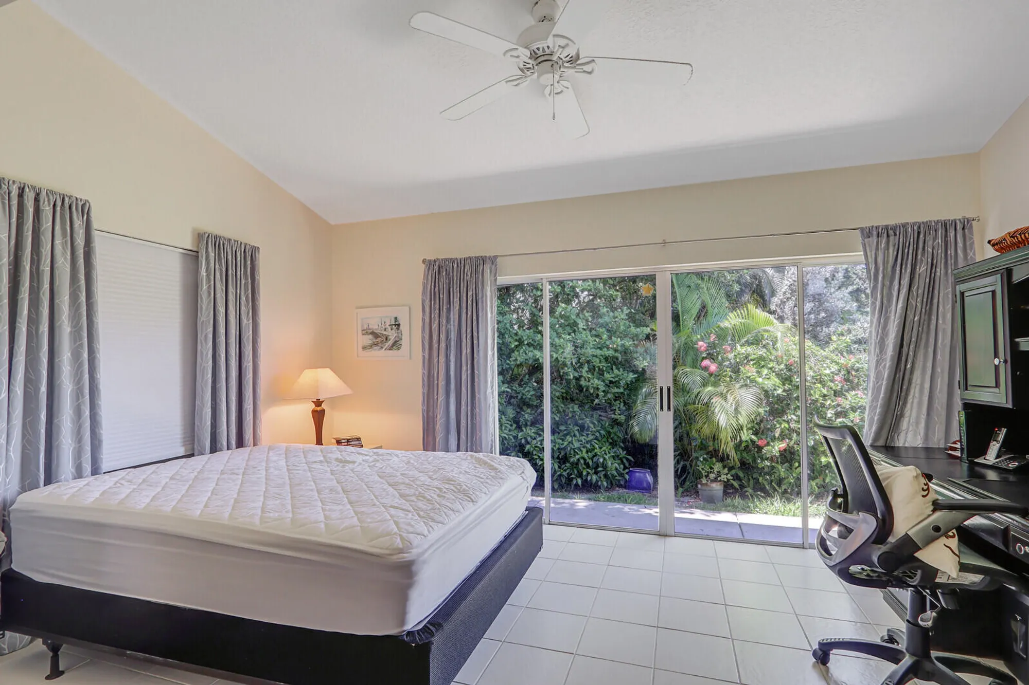 Property Slideshow image 18 of 31 | 11006 se sea pines cir, Hobe Sound, FL, 33455