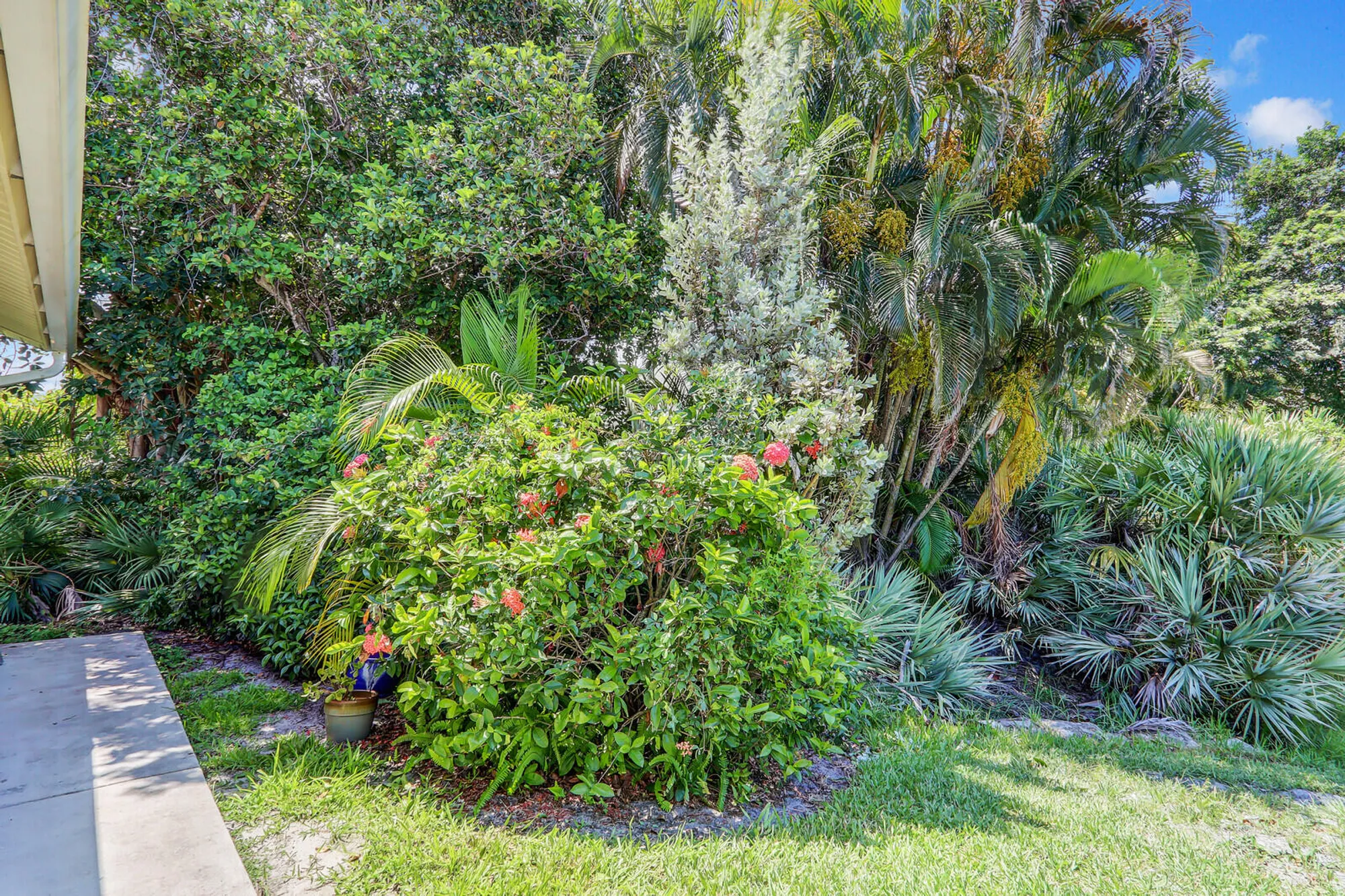 Property Slideshow image 29 of 31 | 11006 se sea pines cir, Hobe Sound, FL, 33455