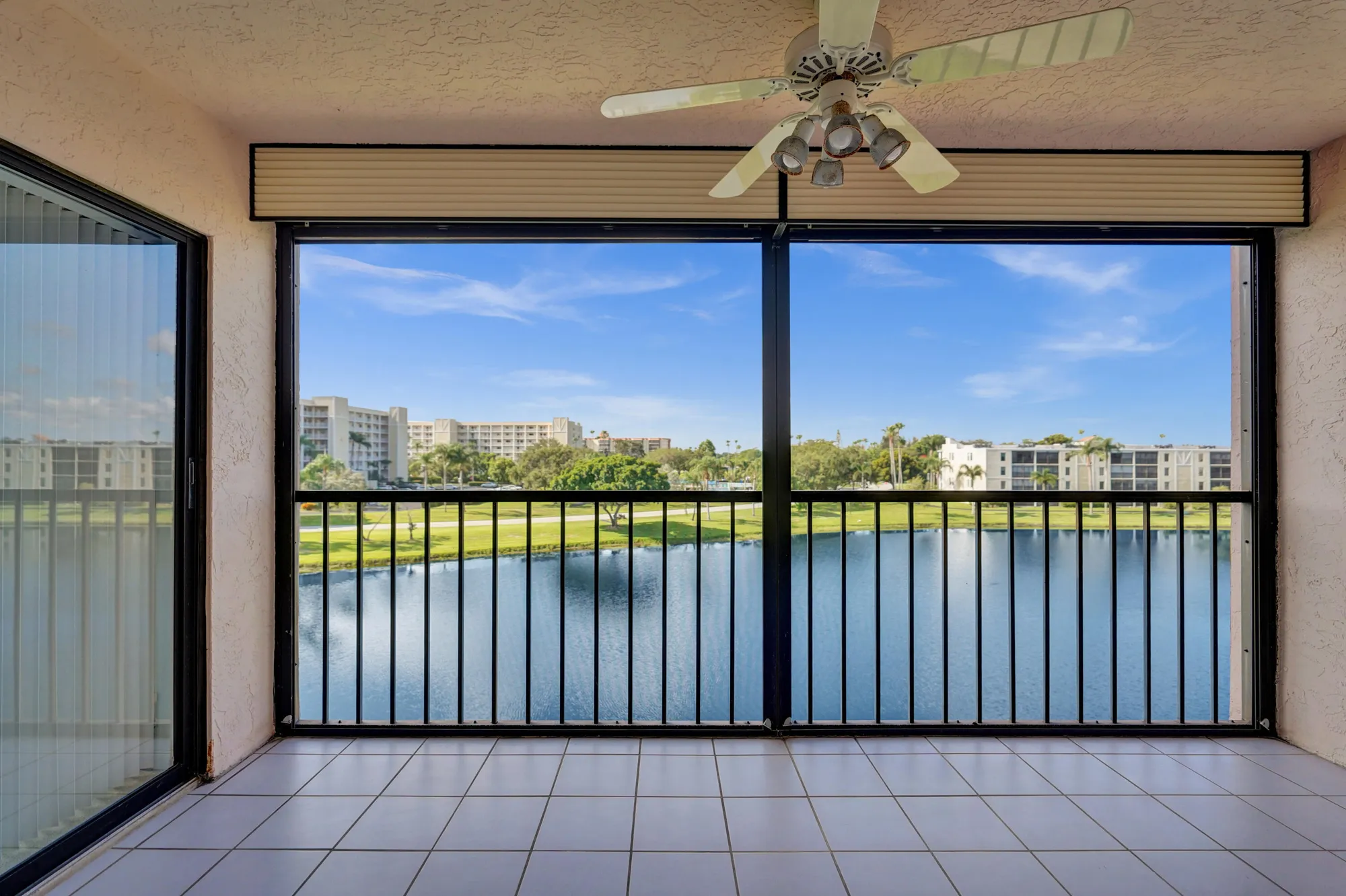 Property Slideshow image 13 of 60 | 7320 amberly ln apt 406, Delray Beach, FL, 33446