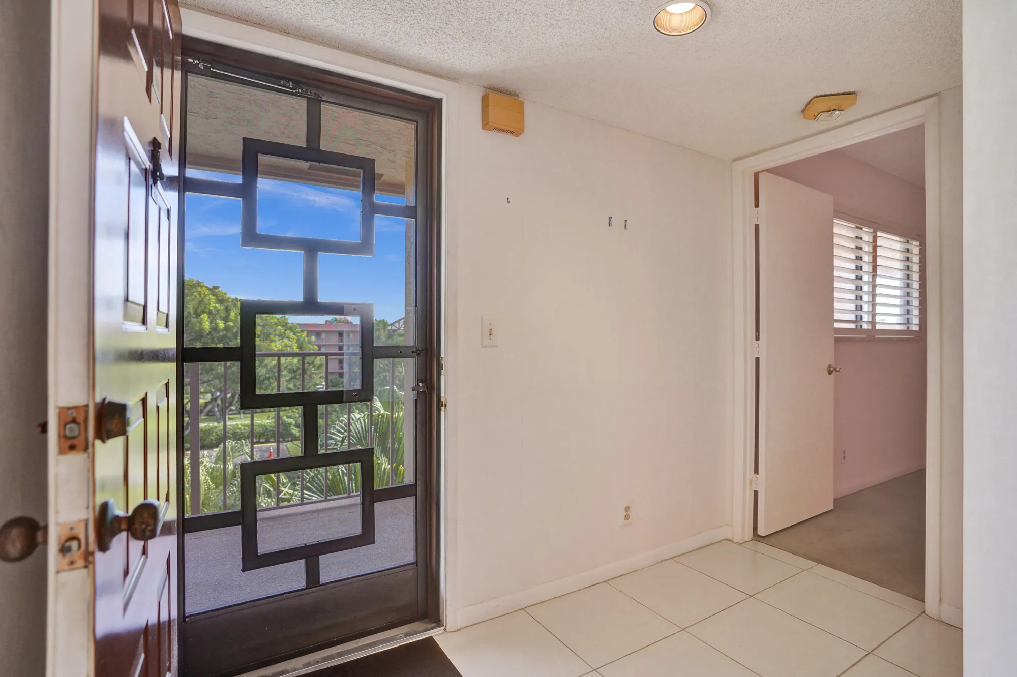Property Slideshow image 6 of 60 | 7320 amberly ln apt 406, Delray Beach, FL, 33446