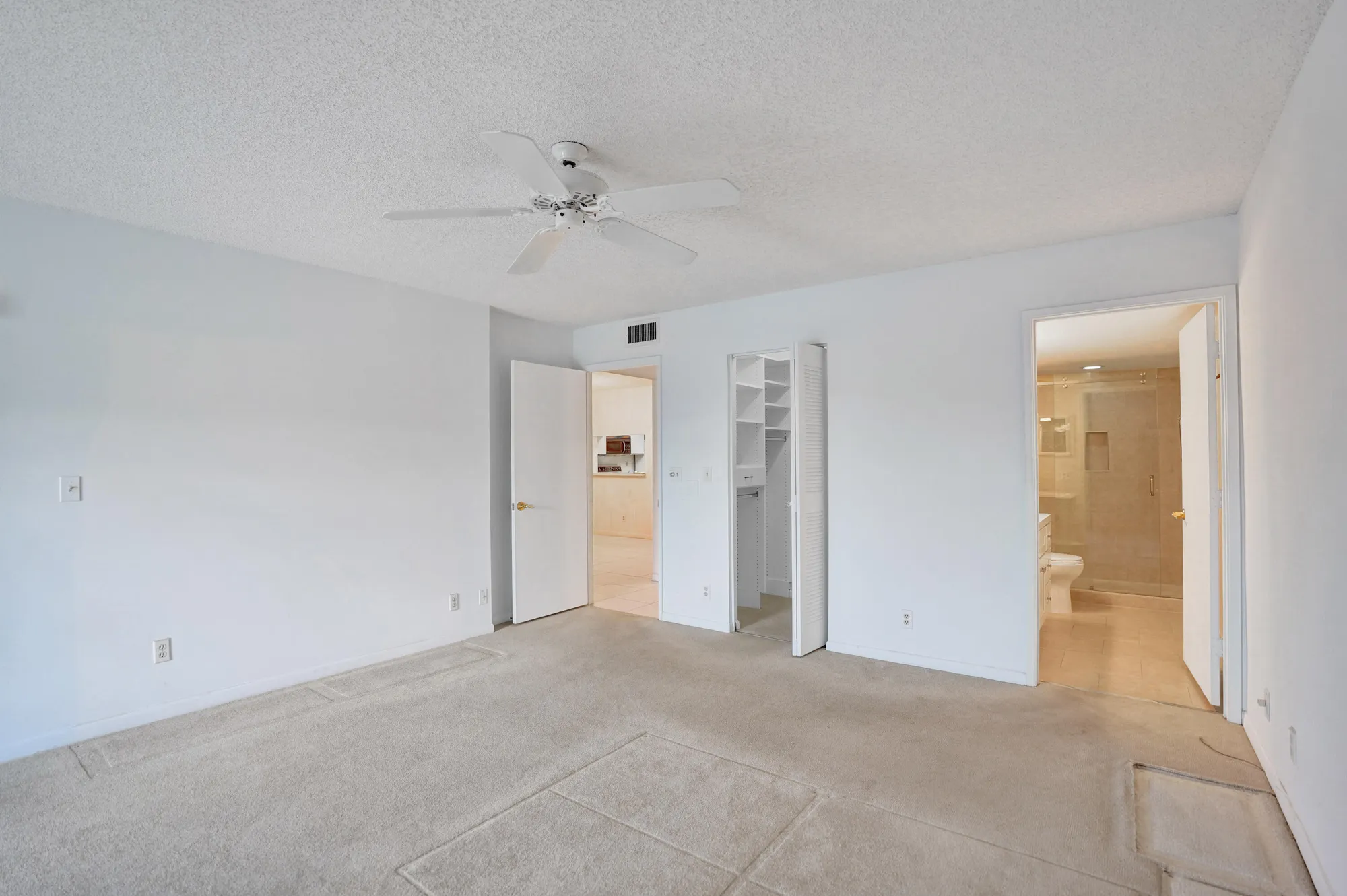 Property Slideshow image 28 of 60 | 7320 amberly ln apt 406, Delray Beach, FL, 33446
