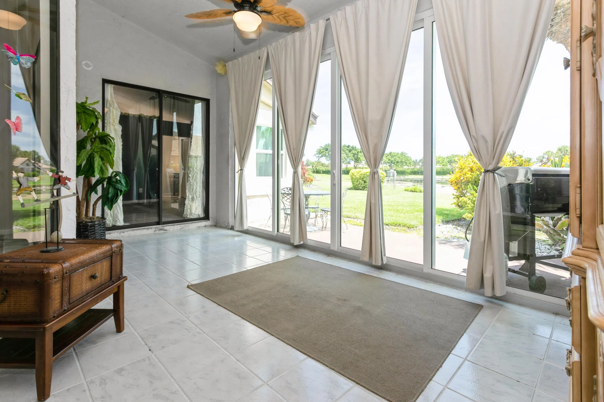 Property Slideshow image 12 of 65 | 7206 le chalet blvd, Boynton Beach, FL, 33472