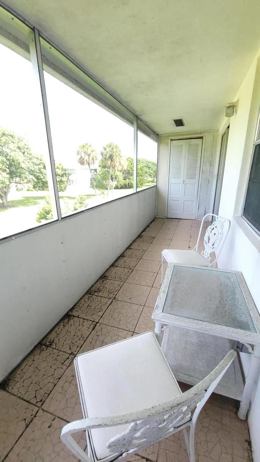 Property Slideshow image 16 of 40 | 147 bedford f, West Palm Beach, FL, 33417