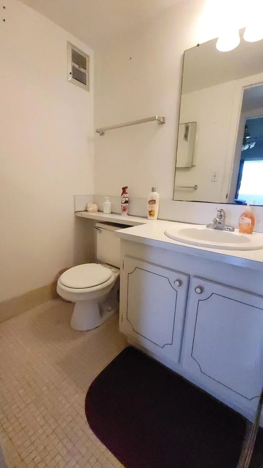 Property Slideshow image 12 of 40 | 147 bedford f, West Palm Beach, FL, 33417