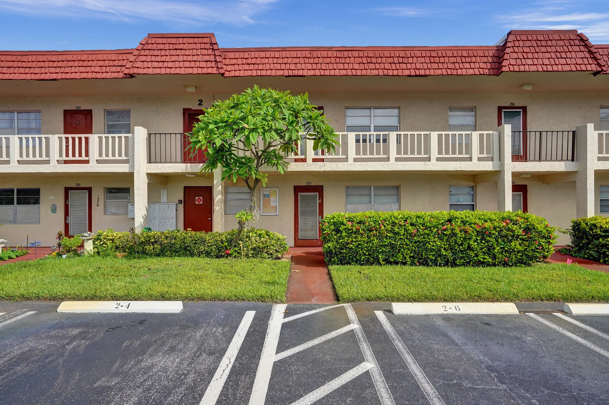 Property Slideshow image 64 of 69 | 32 abbey ln 205, Delray Beach, FL, 33446