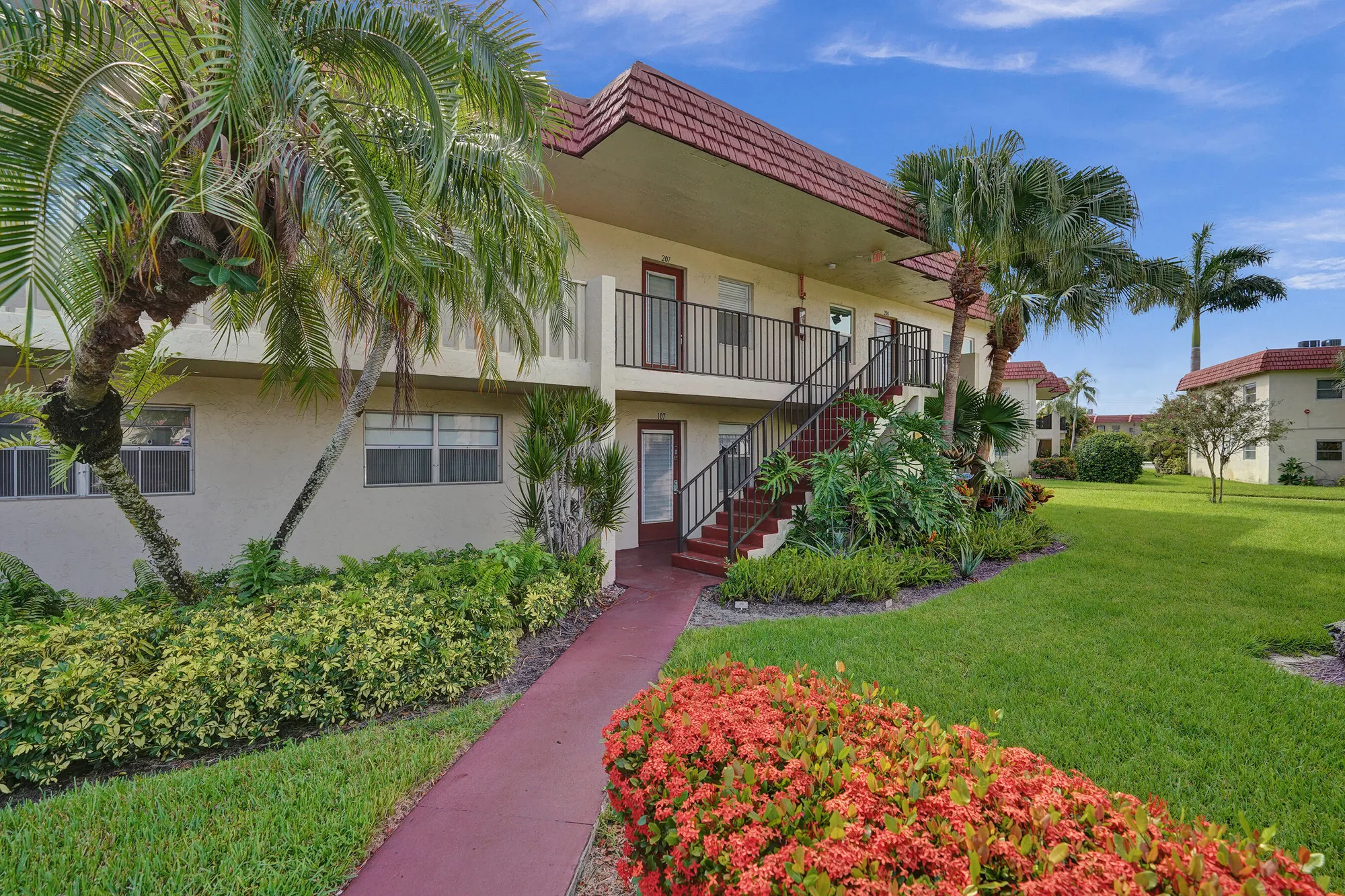 Property Slideshow image 65 of 69 | 32 abbey ln 205, Delray Beach, FL, 33446