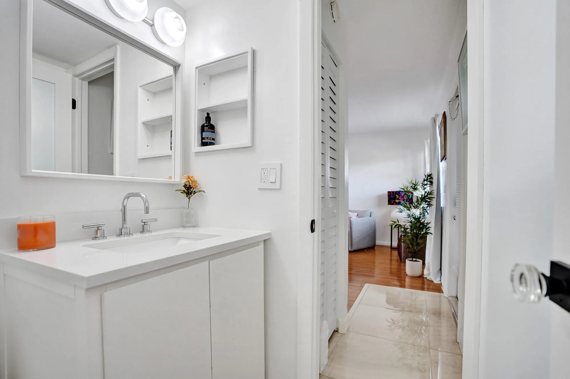 Property Slideshow image 22 of 69 | 32 abbey ln 205, Delray Beach, FL, 33446