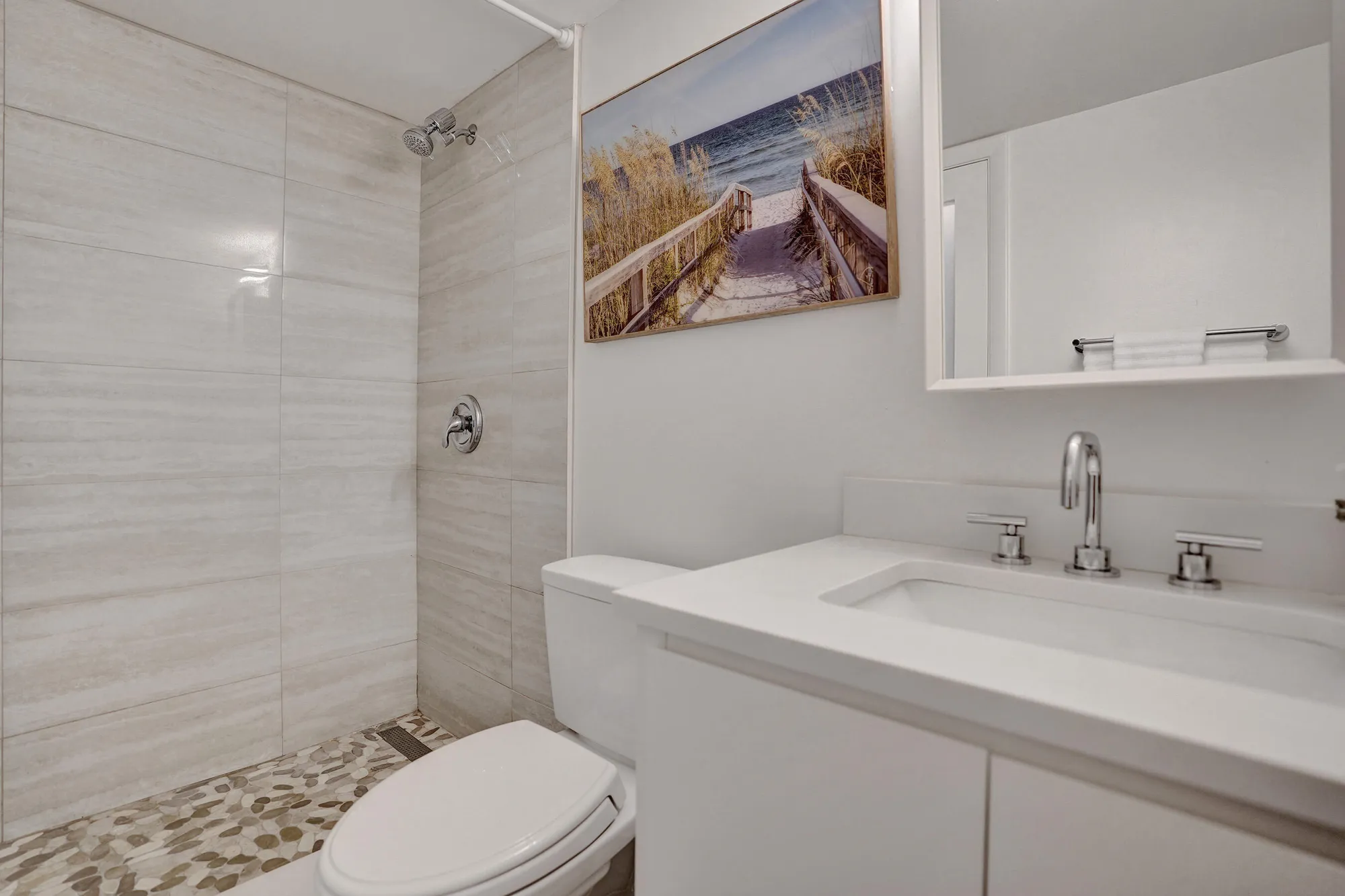 Property Slideshow image 24 of 69 | 32 abbey ln 205, Delray Beach, FL, 33446