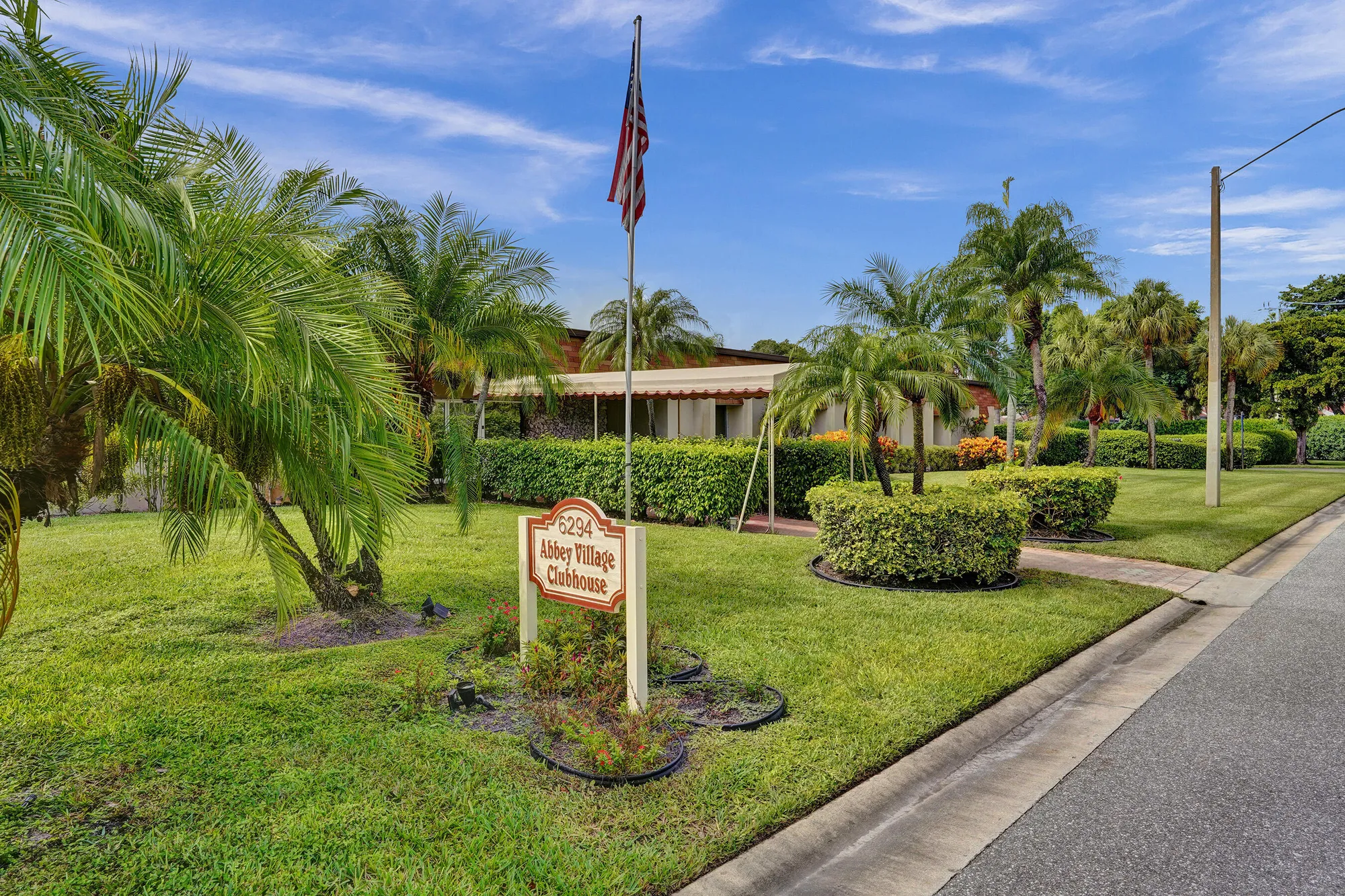 Property Slideshow image 47 of 69 | 32 abbey ln 205, Delray Beach, FL, 33446