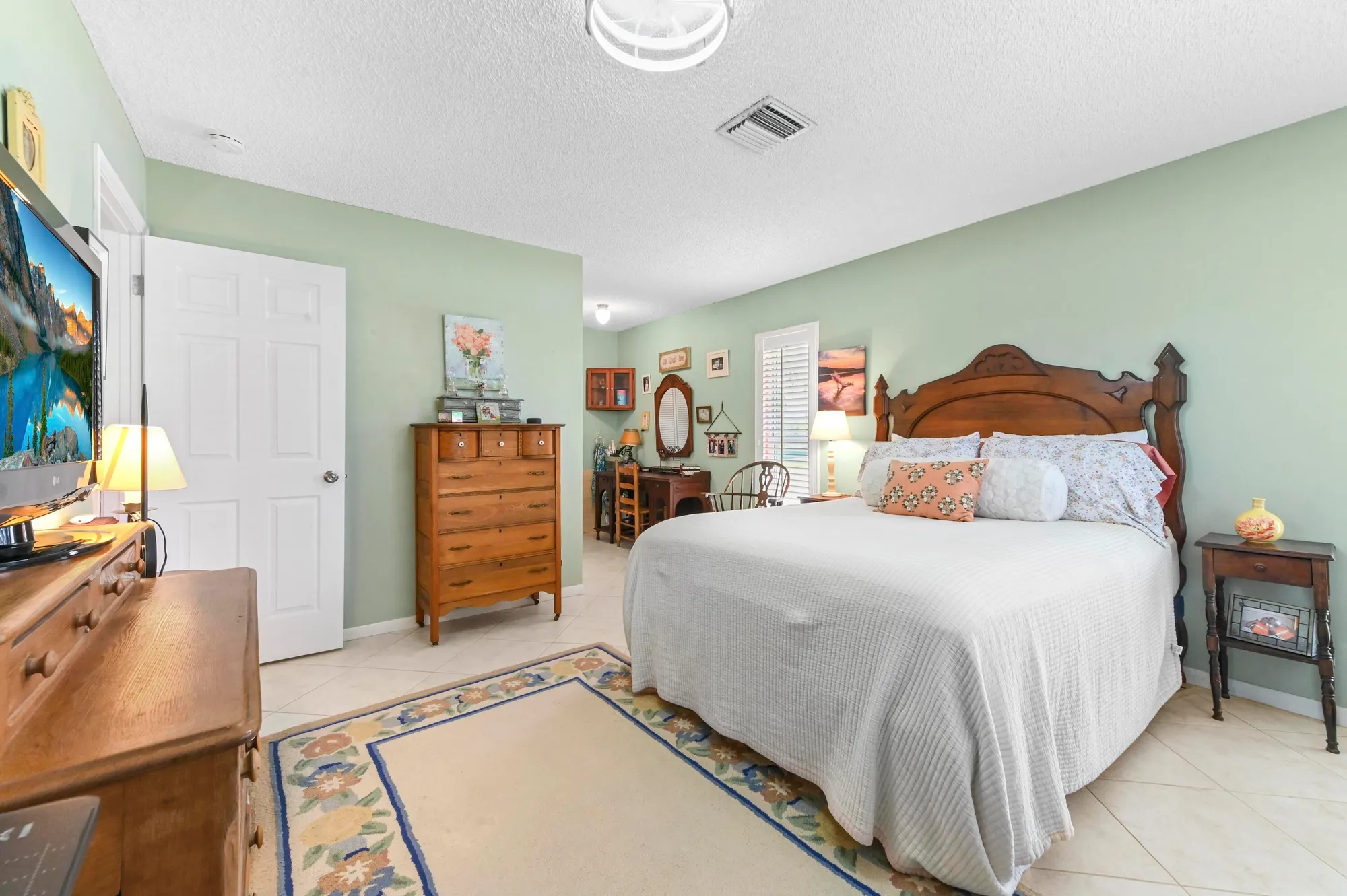 Property Slideshow image 18 of 31 | 5113 poppy pl 201, Delray Beach, FL, 33484