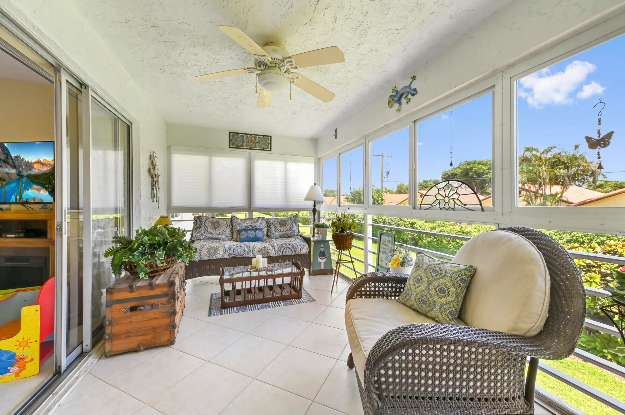 Property Slideshow image 25 of 31 | 5113 poppy pl 201, Delray Beach, FL, 33484