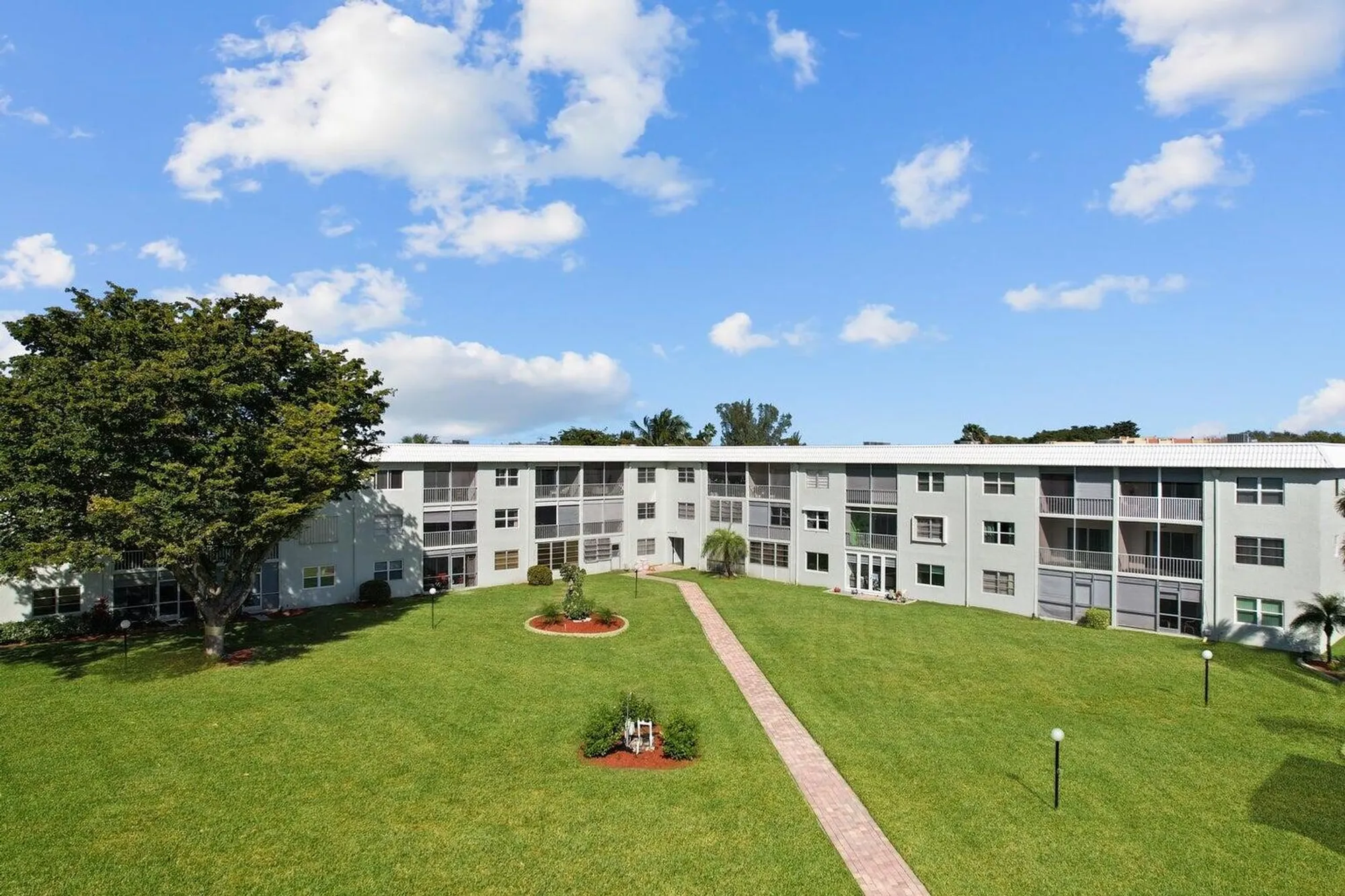 Property Slideshow image 22 of 29 | 9810 marina blvd 1122, Boca Raton, FL, 33428