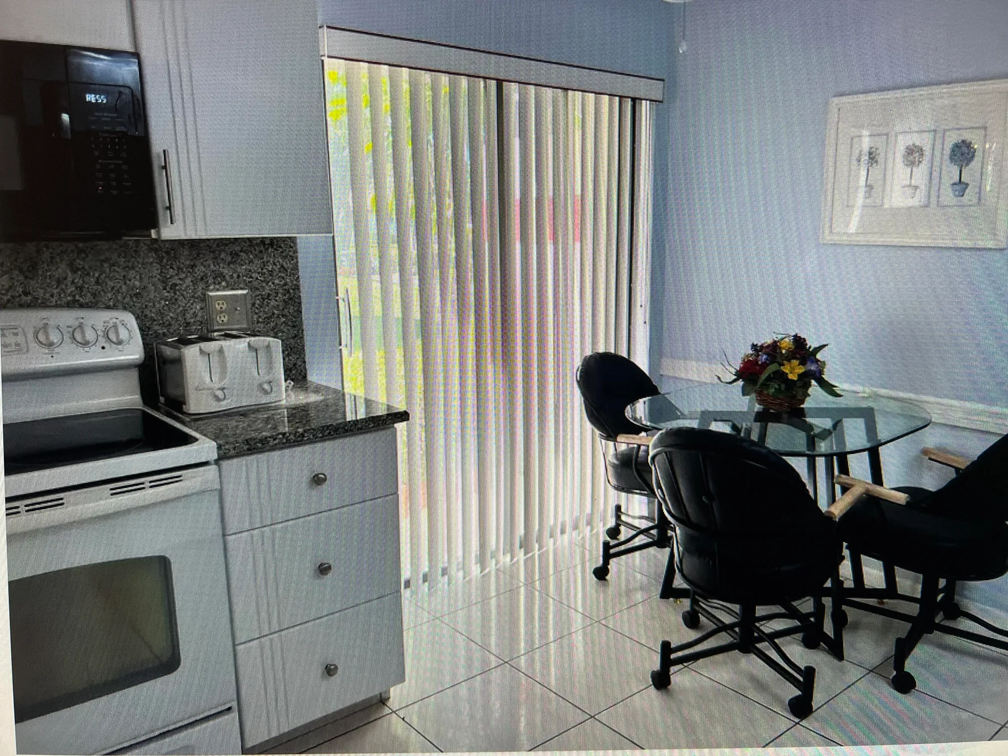 Property Slideshow image 4 of 37 | 10915 palm lake ave 102, Boynton Beach, FL, 33437