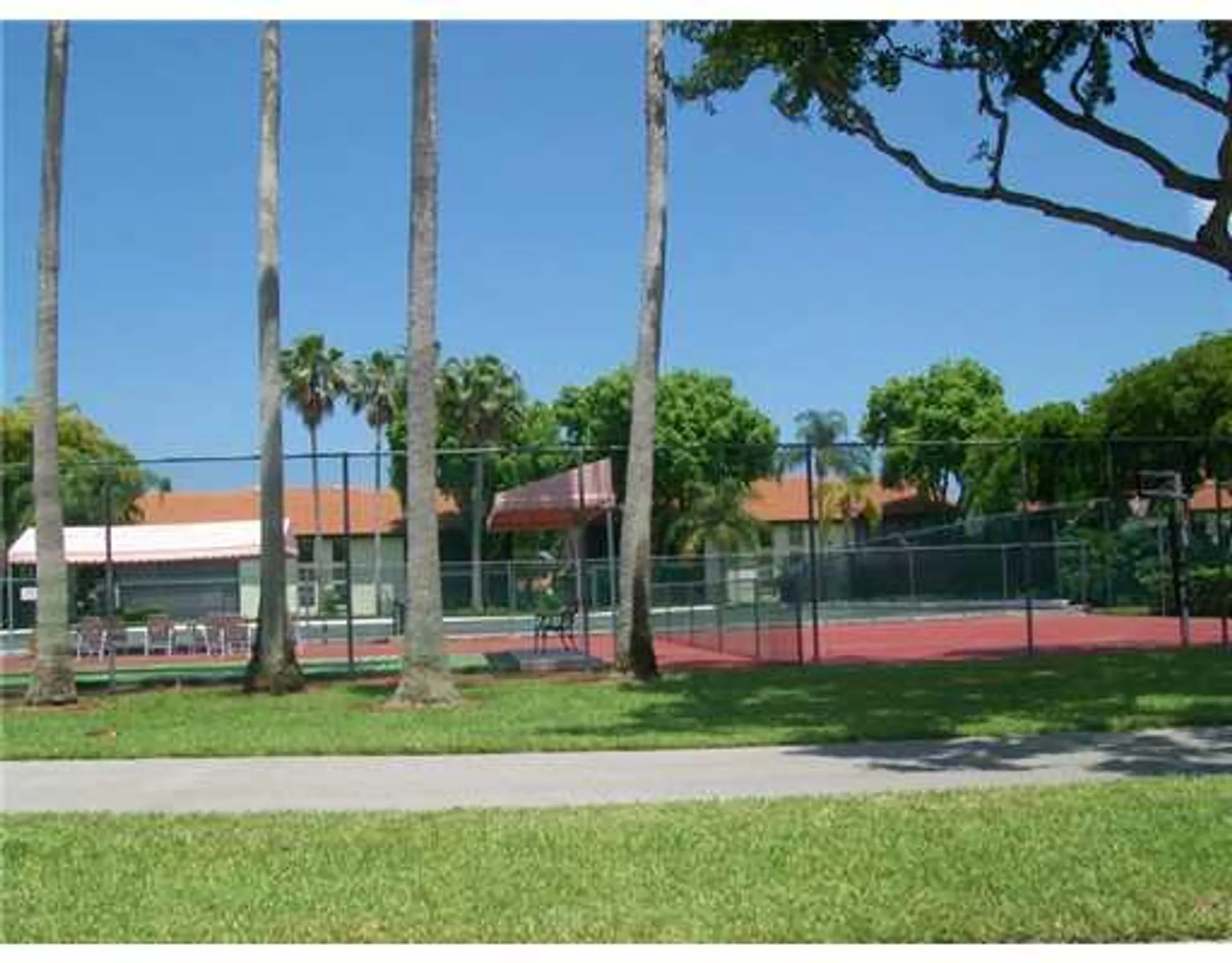 Property Slideshow image 26 of 37 | 10915 palm lake ave 102, Boynton Beach, FL, 33437