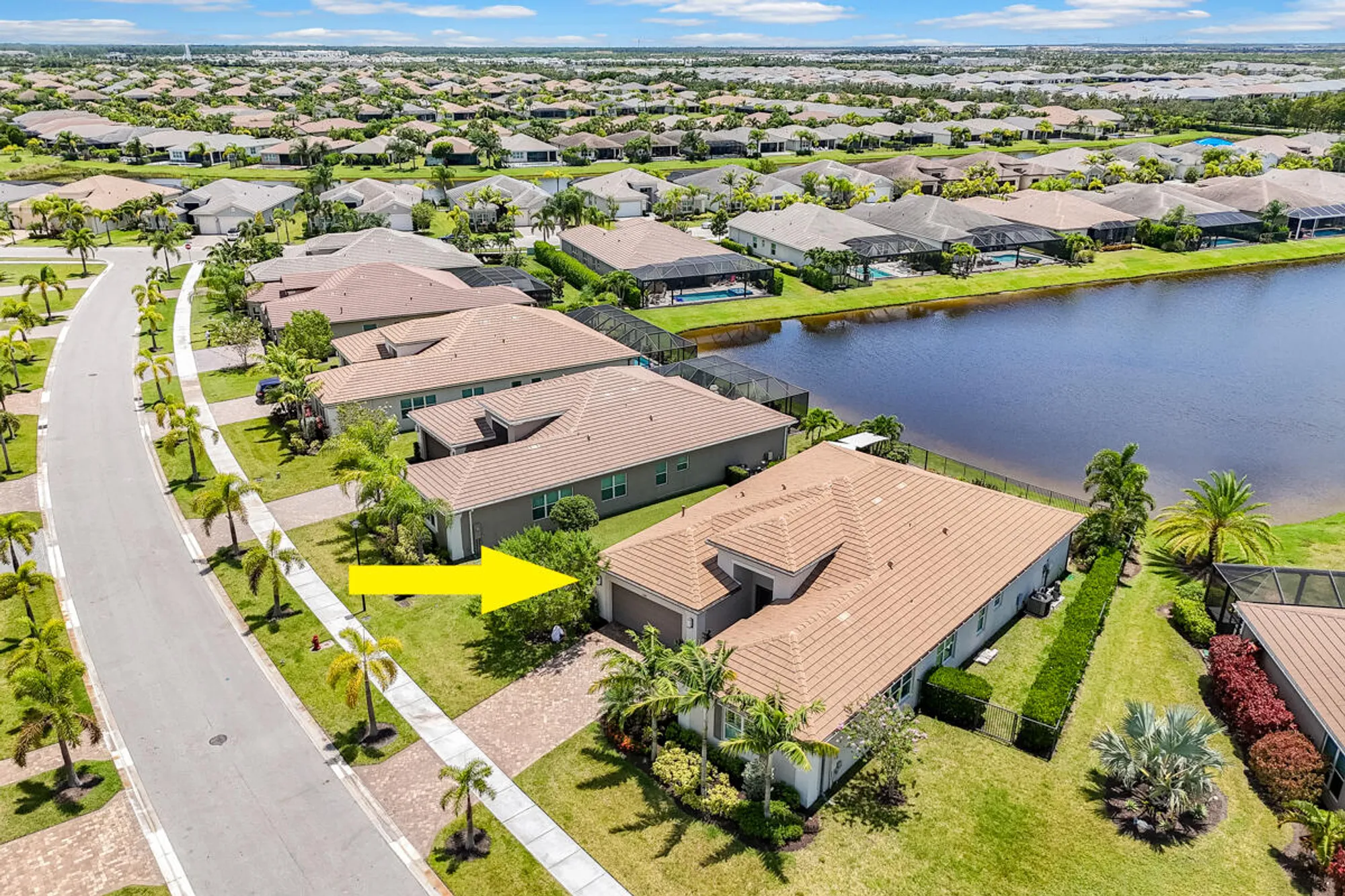 Property Slideshow image 4 of 97 | 11698 sw coronado springs dr, Port Saint Lucie, FL, 34987