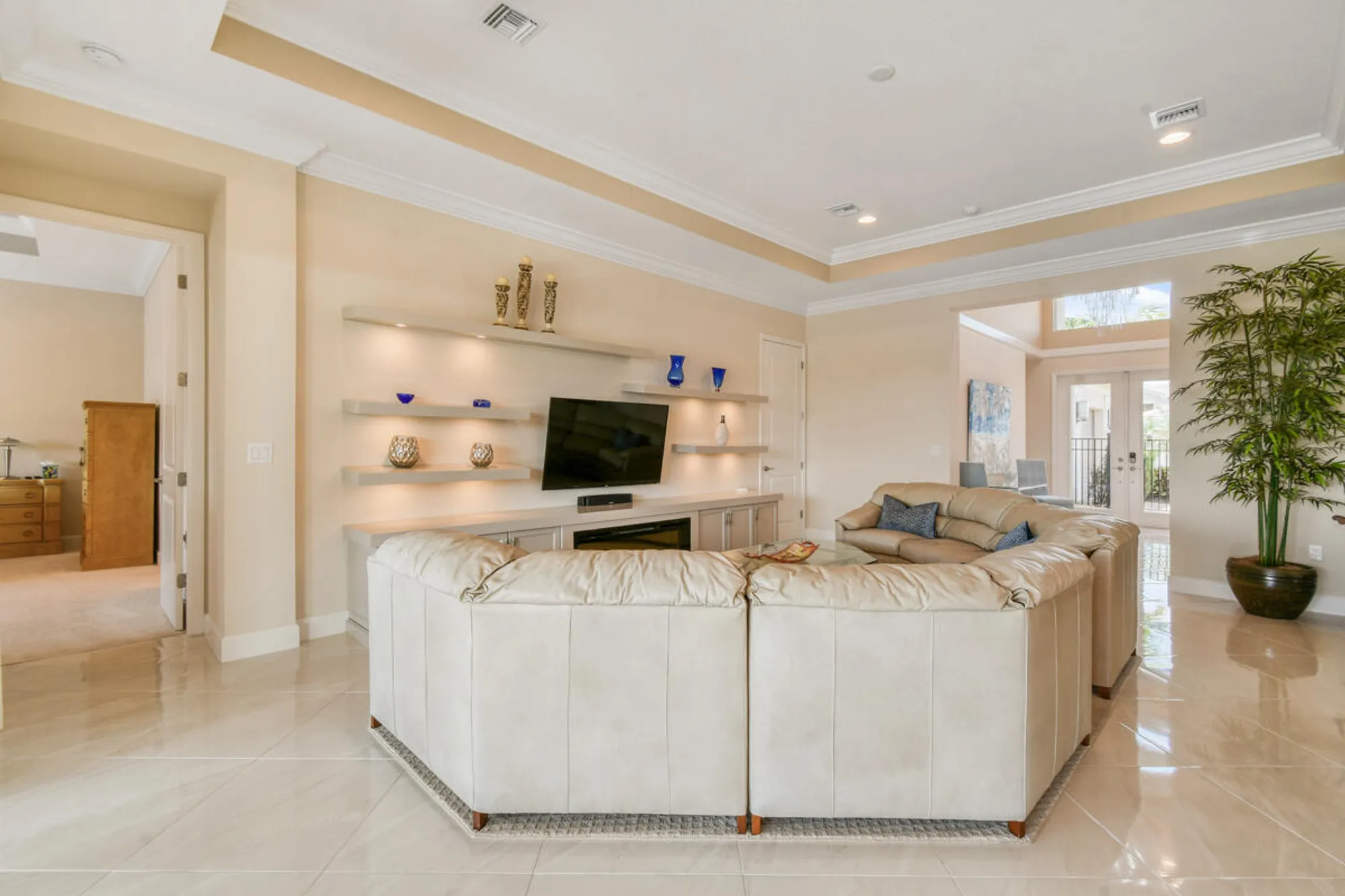 Property Slideshow image 31 of 97 | 11698 sw coronado springs dr, Port Saint Lucie, FL, 34987