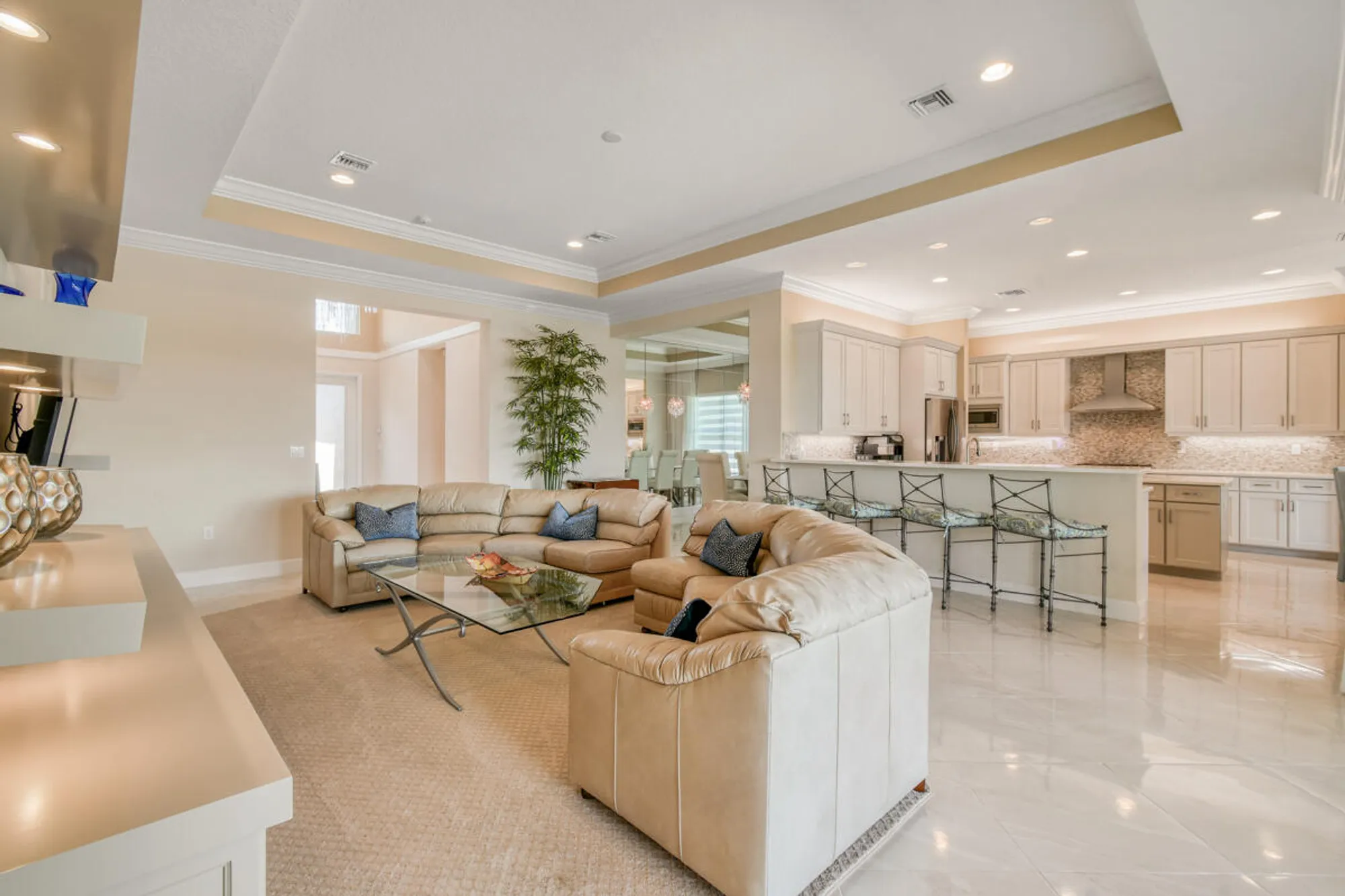 Property Slideshow image 33 of 97 | 11698 sw coronado springs dr, Port Saint Lucie, FL, 34987