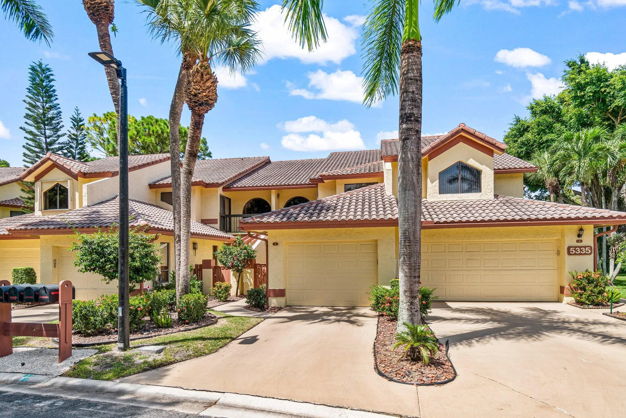 Property Slideshow image 2 of 77 | 5335 10th fairway dr apt 3, Delray Beach, FL, 33484