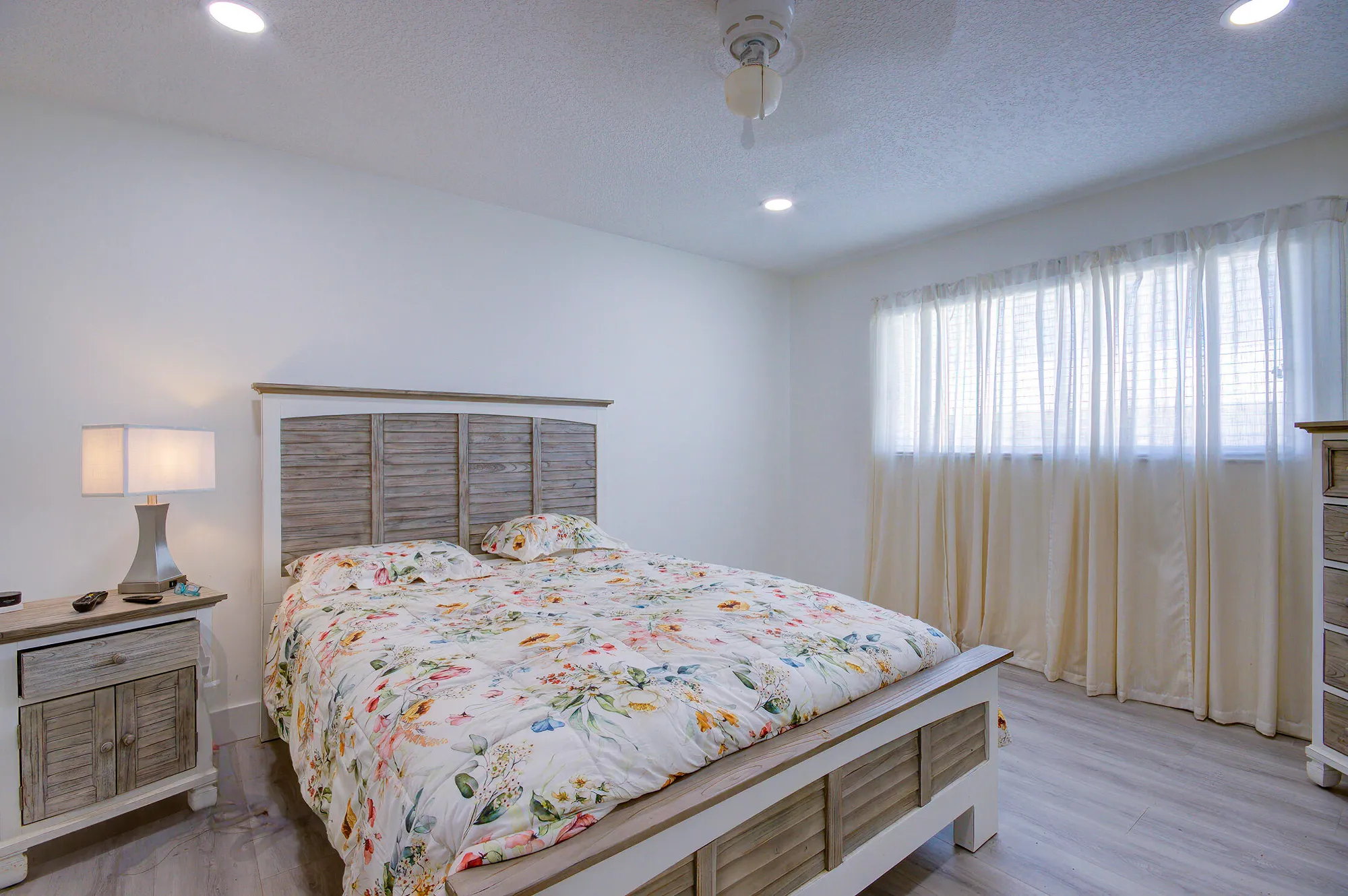 Property Slideshow image 12 of 20 | 11 colonial club dr 302, Boynton Beach, FL, 33435