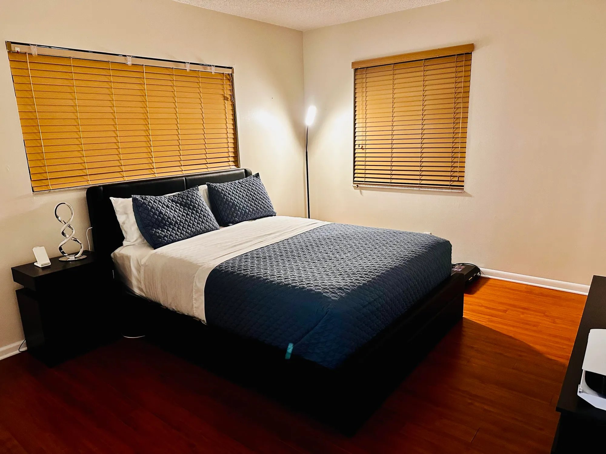 Property Slideshow image 6 of 12 | 13500 sw 1st st 111u, Pembroke Pines, FL, 33027