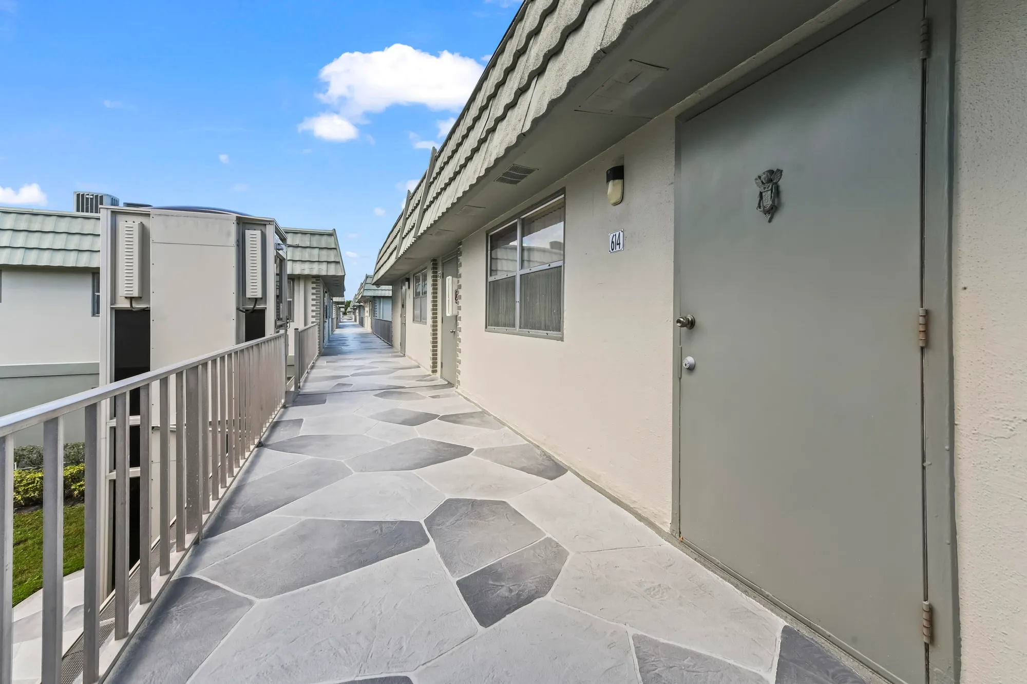 Property Slideshow image 2 of 34 | 614 monaco m, Delray Beach, FL, 33446