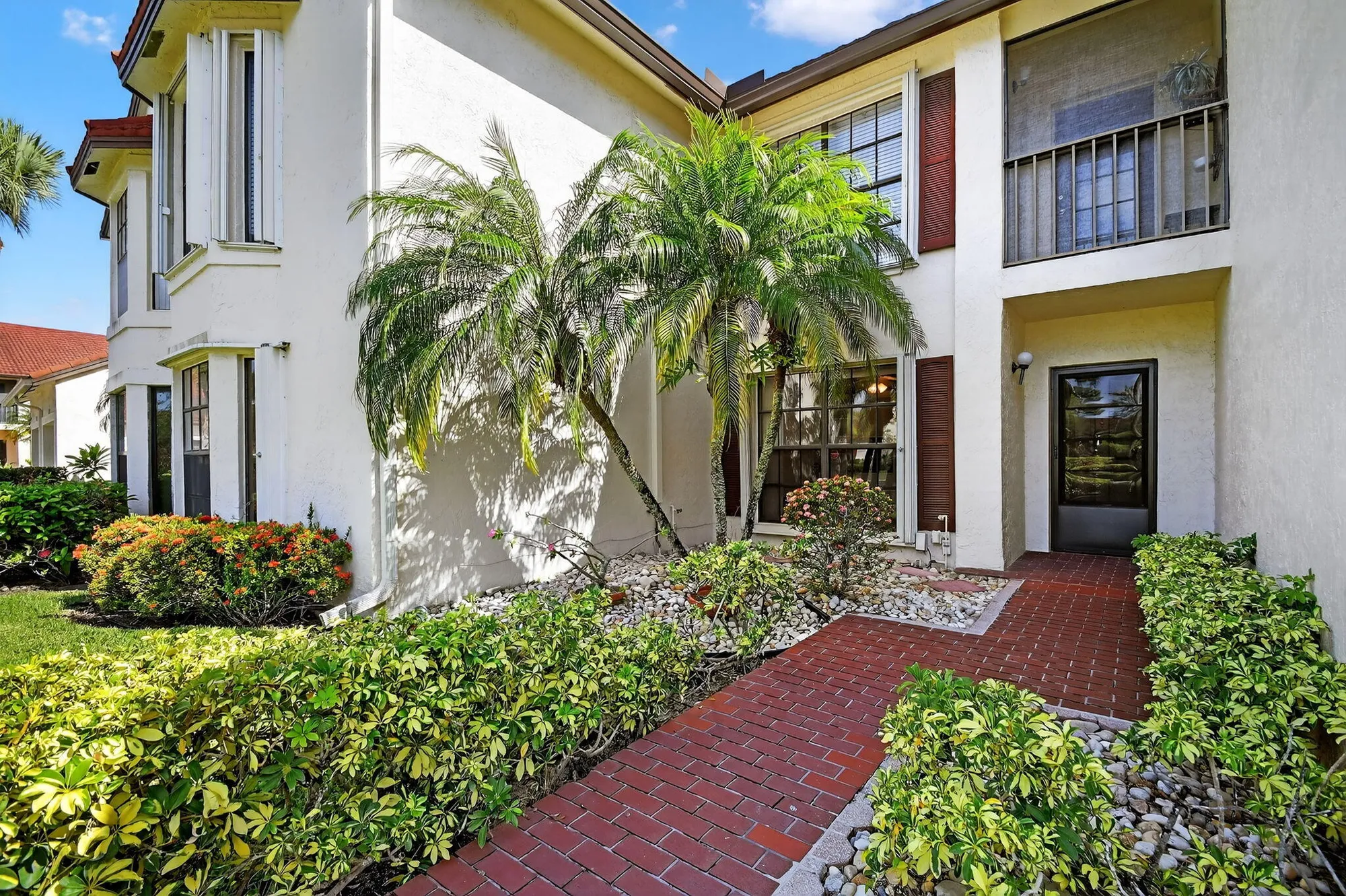 Property Slideshow image 4 of 75 | 3066 lucerne park dr, Greenacres, FL, 33467