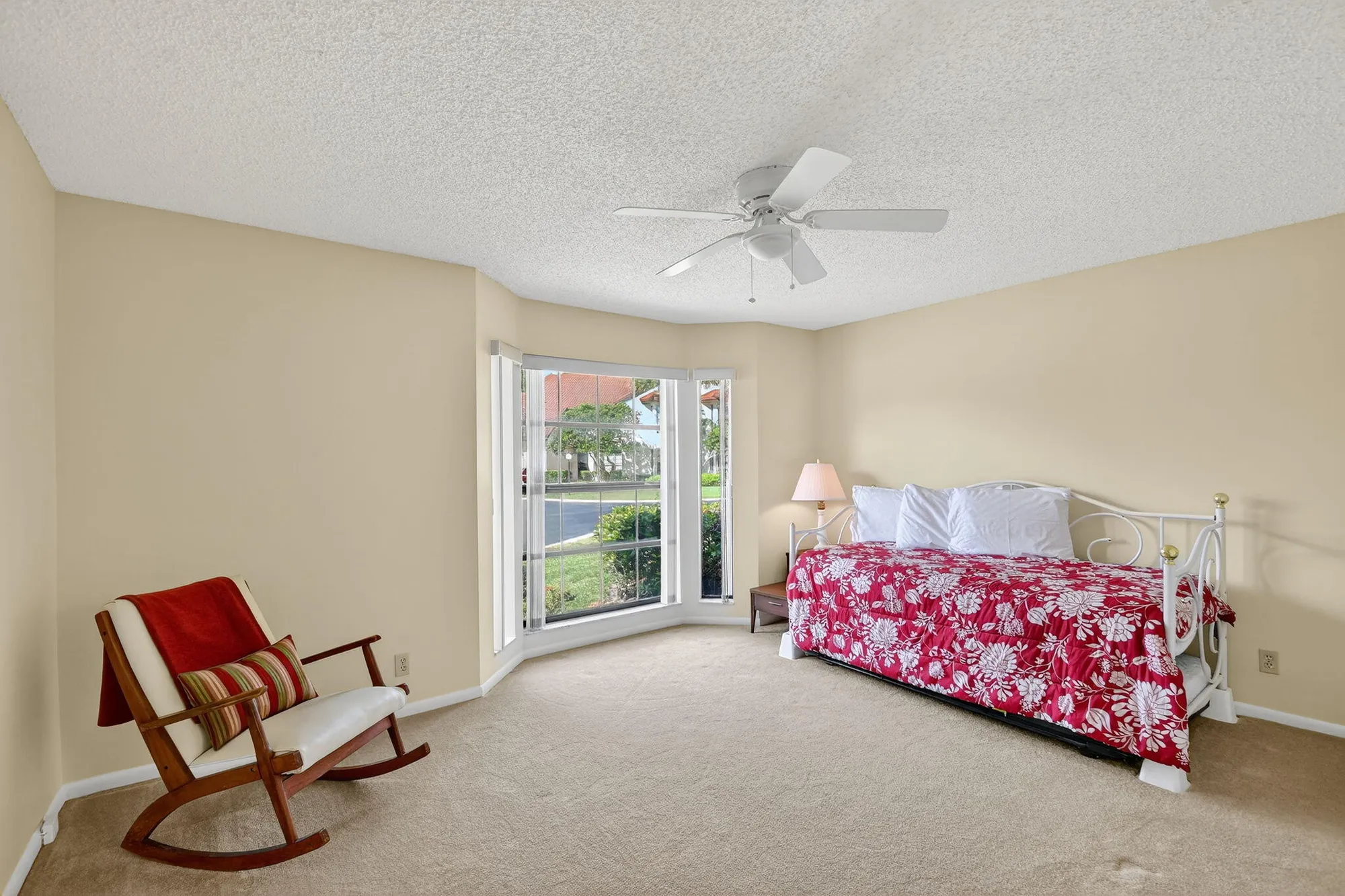 Property Slideshow image 25 of 75 | 3066 lucerne park dr, Greenacres, FL, 33467