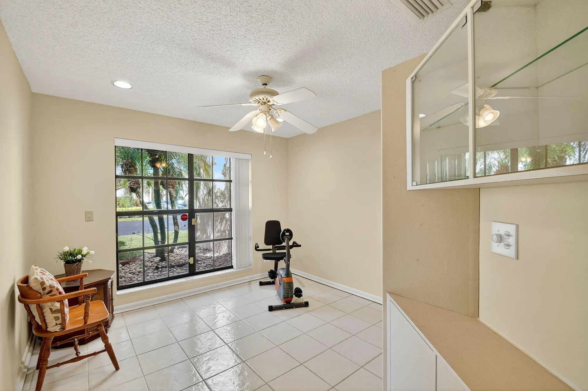 Property Slideshow image 31 of 75 | 3066 lucerne park dr, Greenacres, FL, 33467