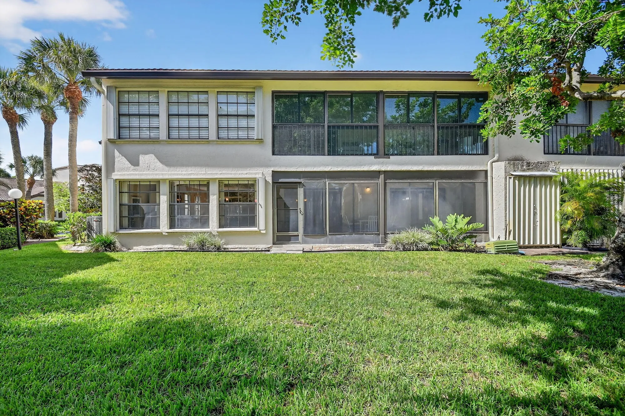 Property Slideshow image 41 of 75 | 3066 lucerne park dr, Greenacres, FL, 33467