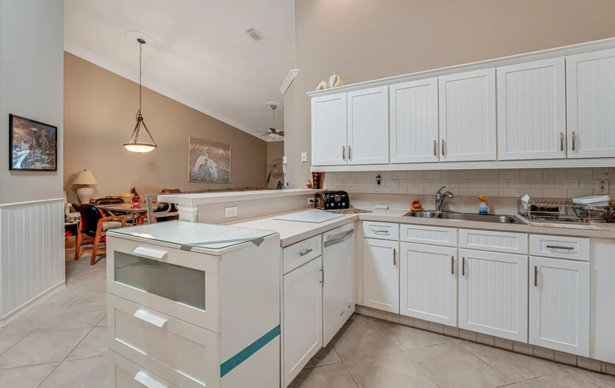 Property Slideshow image 11 of 82 | 8059 dolomtian way, Boynton Beach, FL, 33472