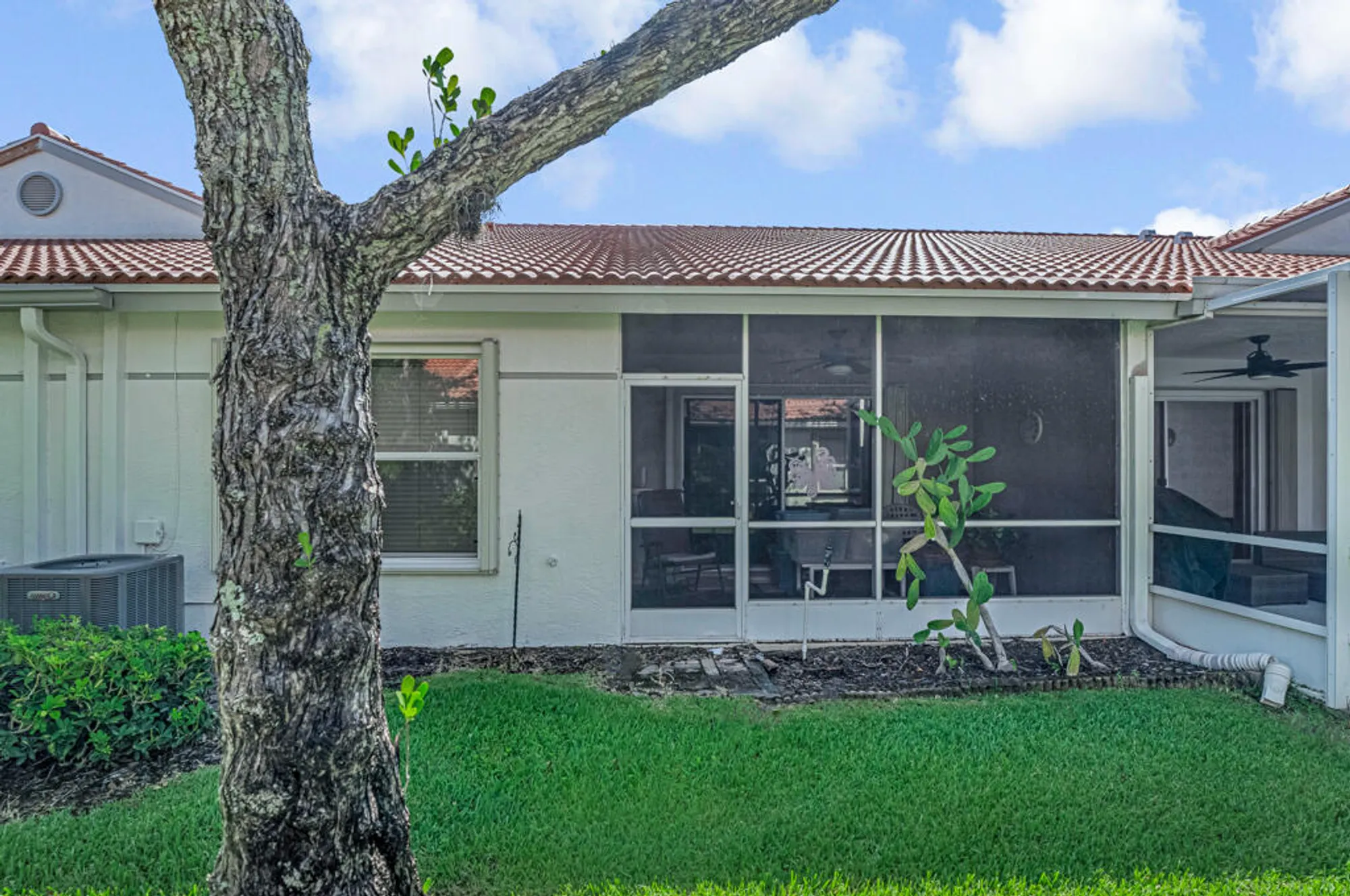 Property Slideshow image 30 of 82 | 8059 dolomtian way, Boynton Beach, FL, 33472