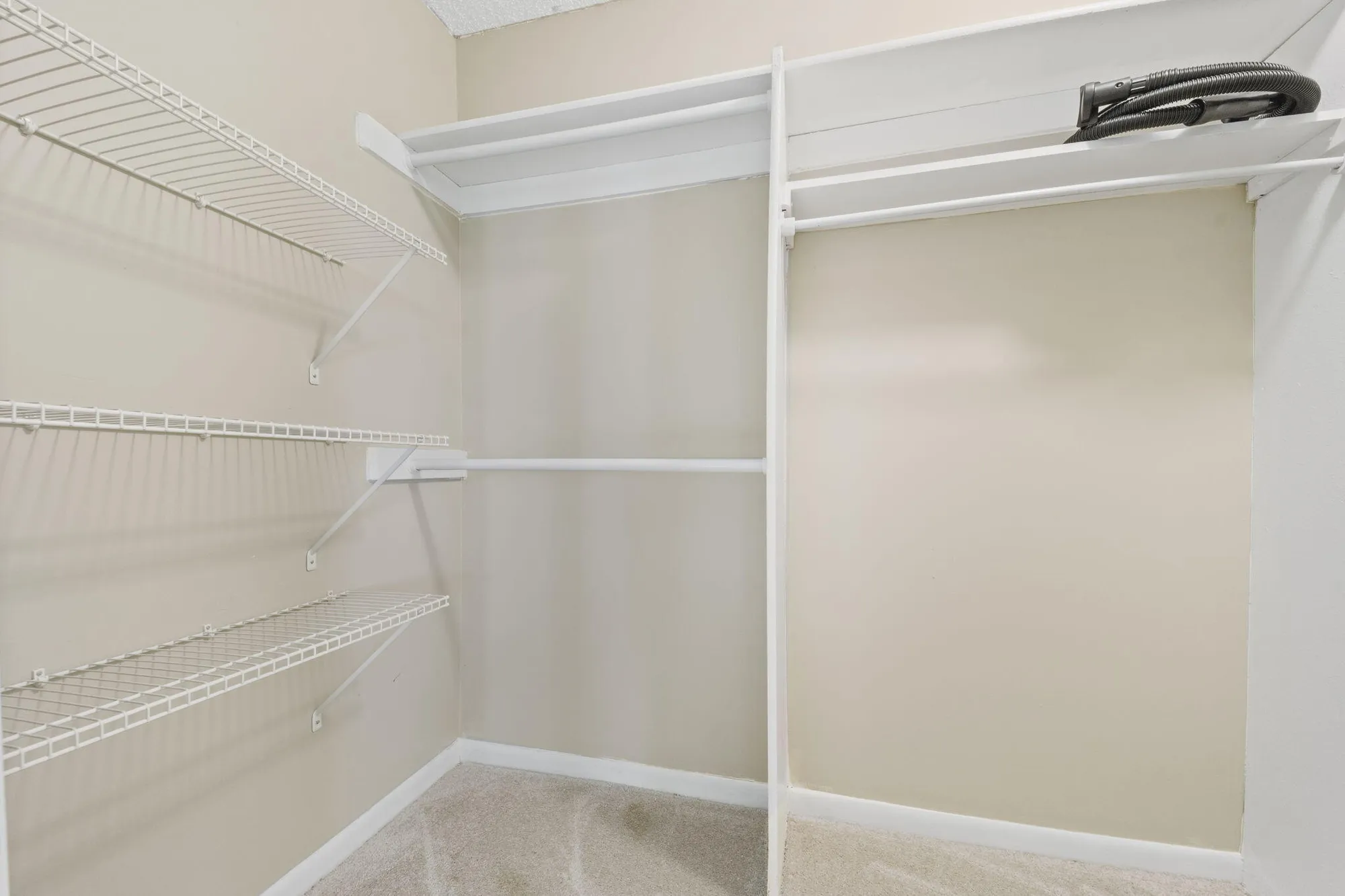 Property Slideshow image 17 of 47 | 197 capri e unit e, Delray Beach, FL, 33484