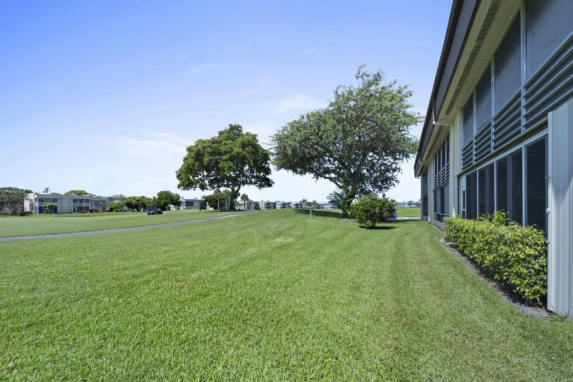 Property Slideshow image 27 of 47 | 197 capri e unit e, Delray Beach, FL, 33484