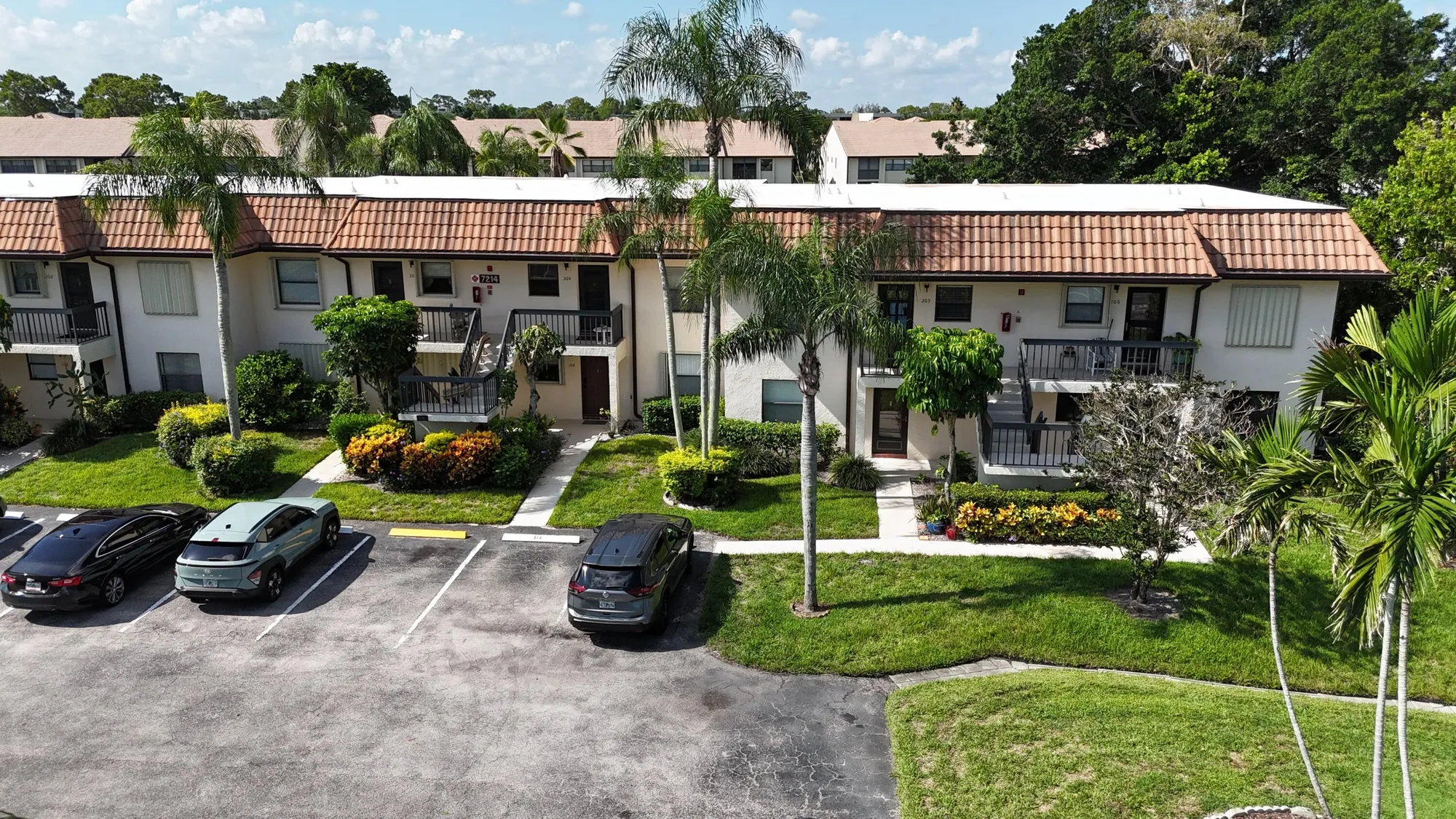 Property Slideshow image 35 of 46 | 7214 golf colony ct 205, Lake Worth, FL, 33467
