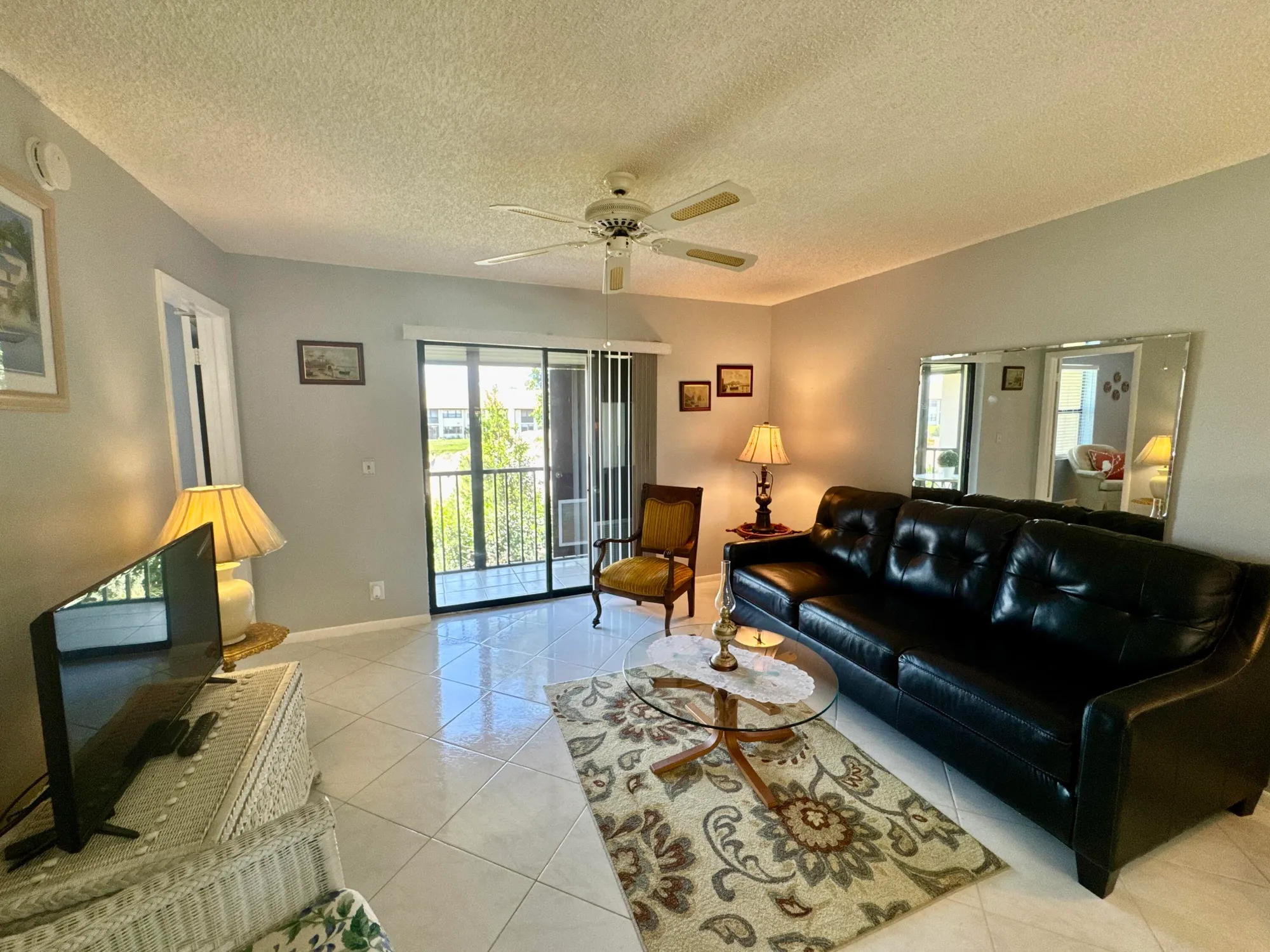 Property Slideshow image 14 of 46 | 7214 golf colony ct 205, Lake Worth, FL, 33467