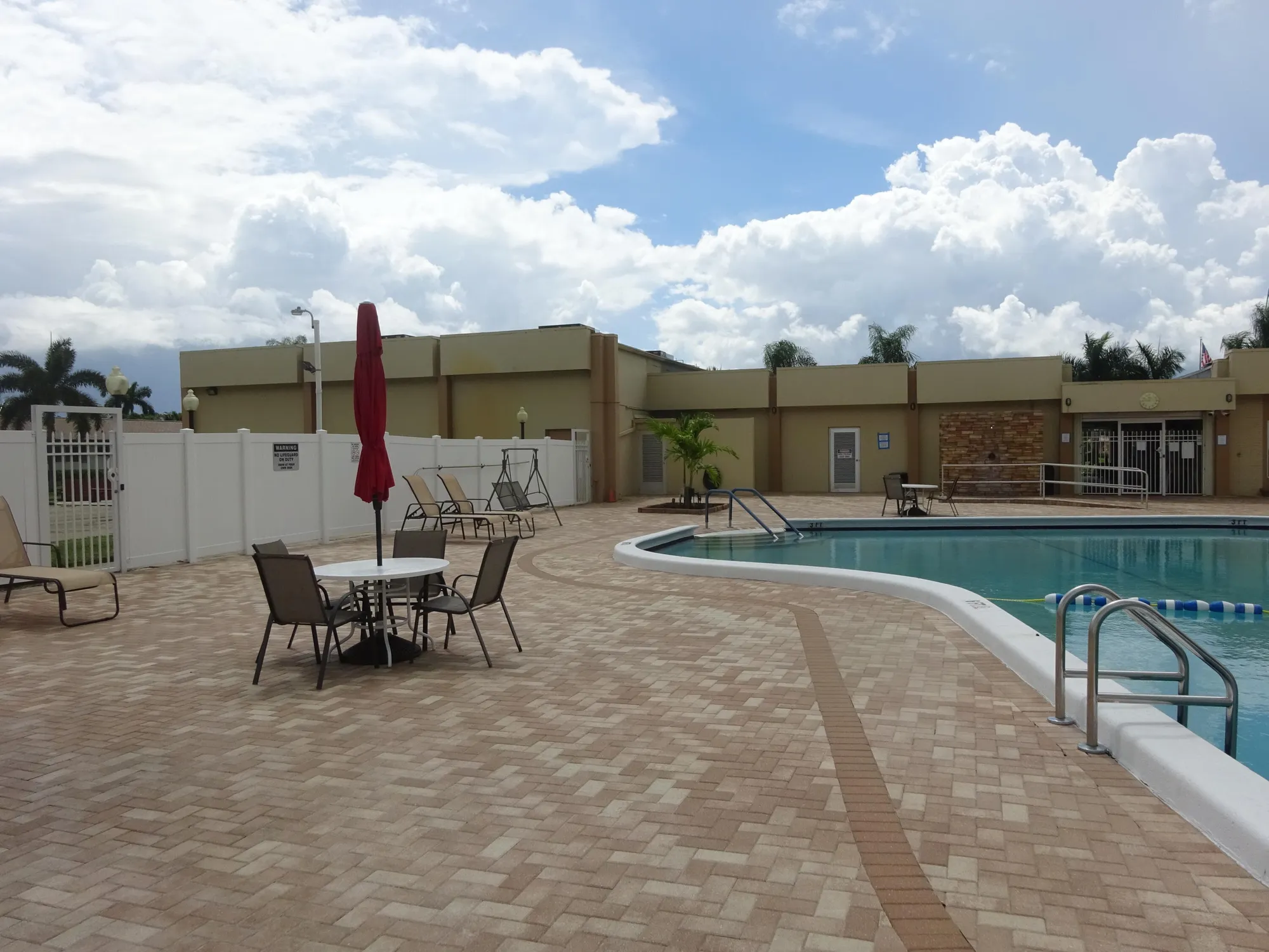 Property Slideshow image 20 of 21 | 2864 crosley dr a, West Palm Beach, FL, 33415