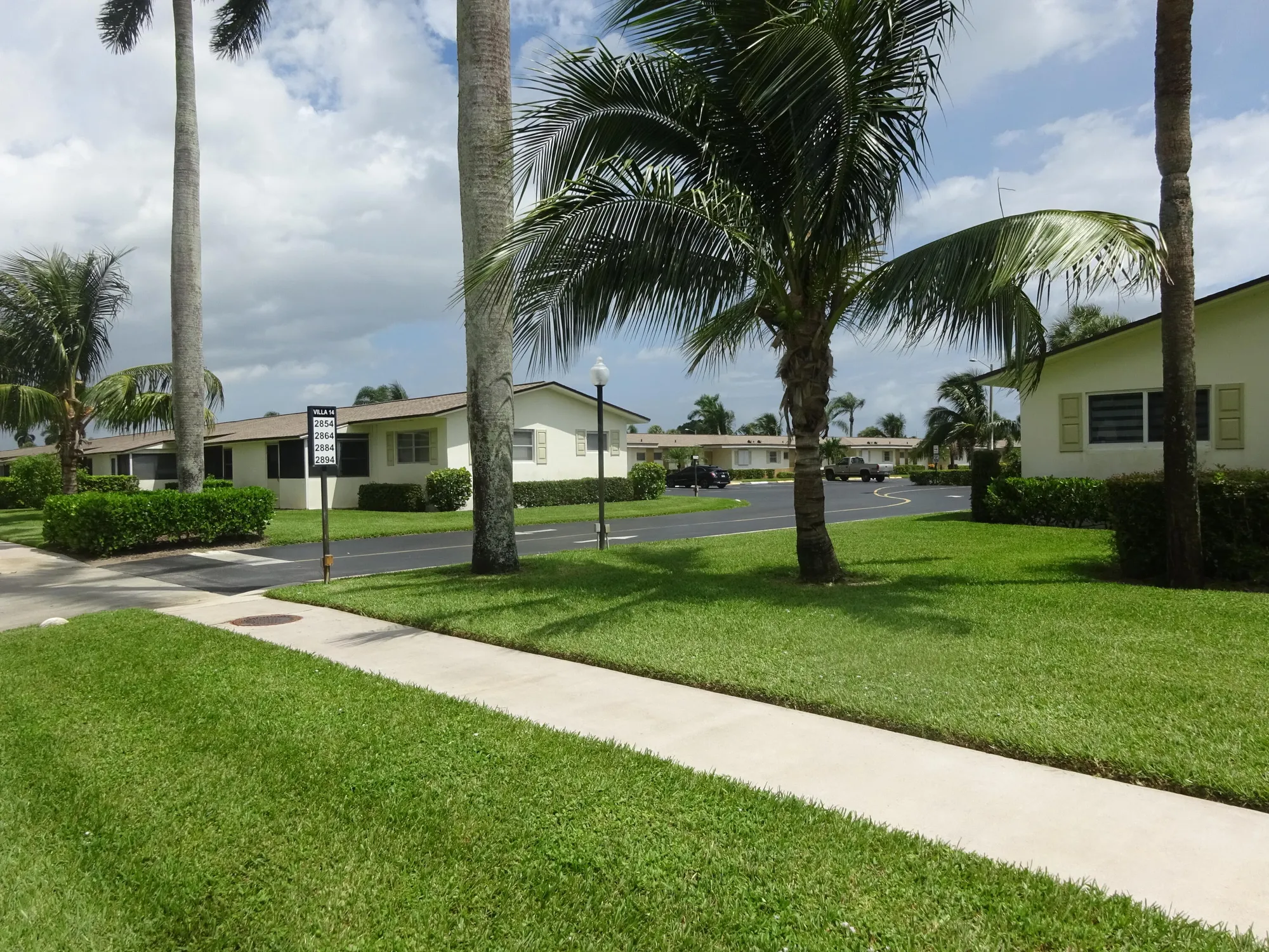 Property Slideshow image 21 of 21 | 2864 crosley dr a, West Palm Beach, FL, 33415