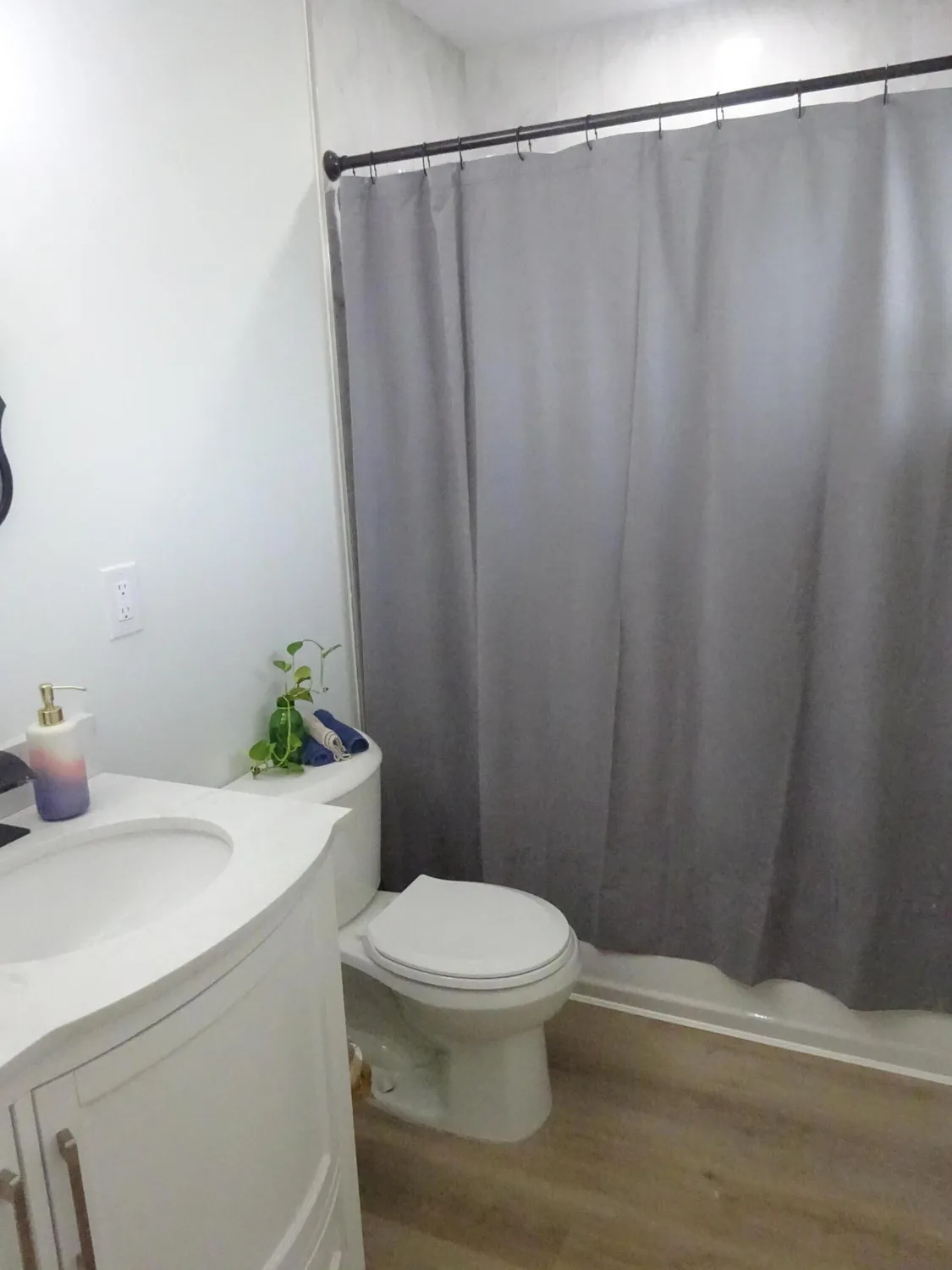 Property Slideshow image 9 of 21 | 2864 crosley dr a, West Palm Beach, FL, 33415