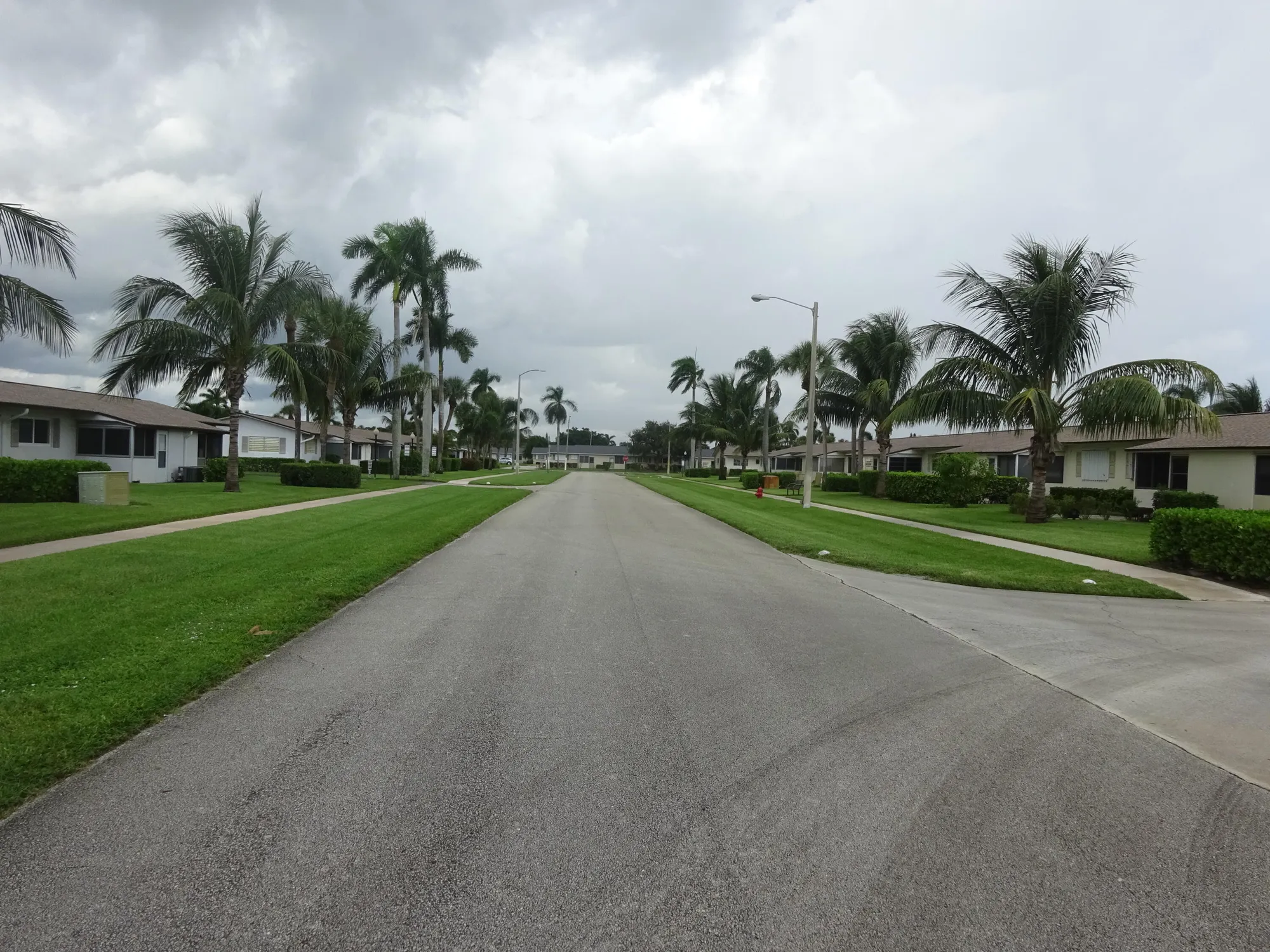 Property Slideshow image 14 of 21 | 2864 crosley dr a, West Palm Beach, FL, 33415