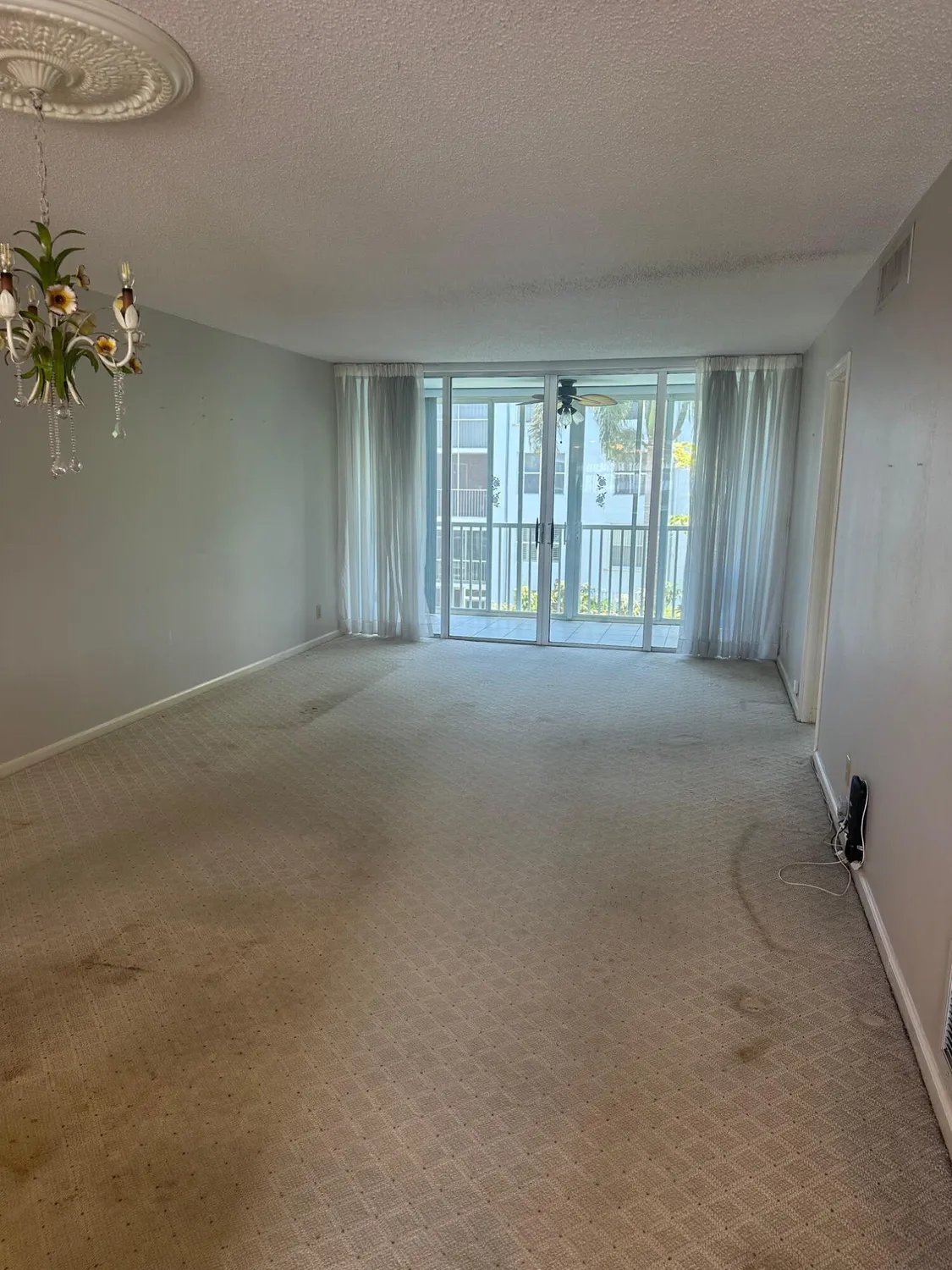 Property Slideshow image 6 of 20 | 2012 s federal hwy 303, Boynton Beach, FL, 33435