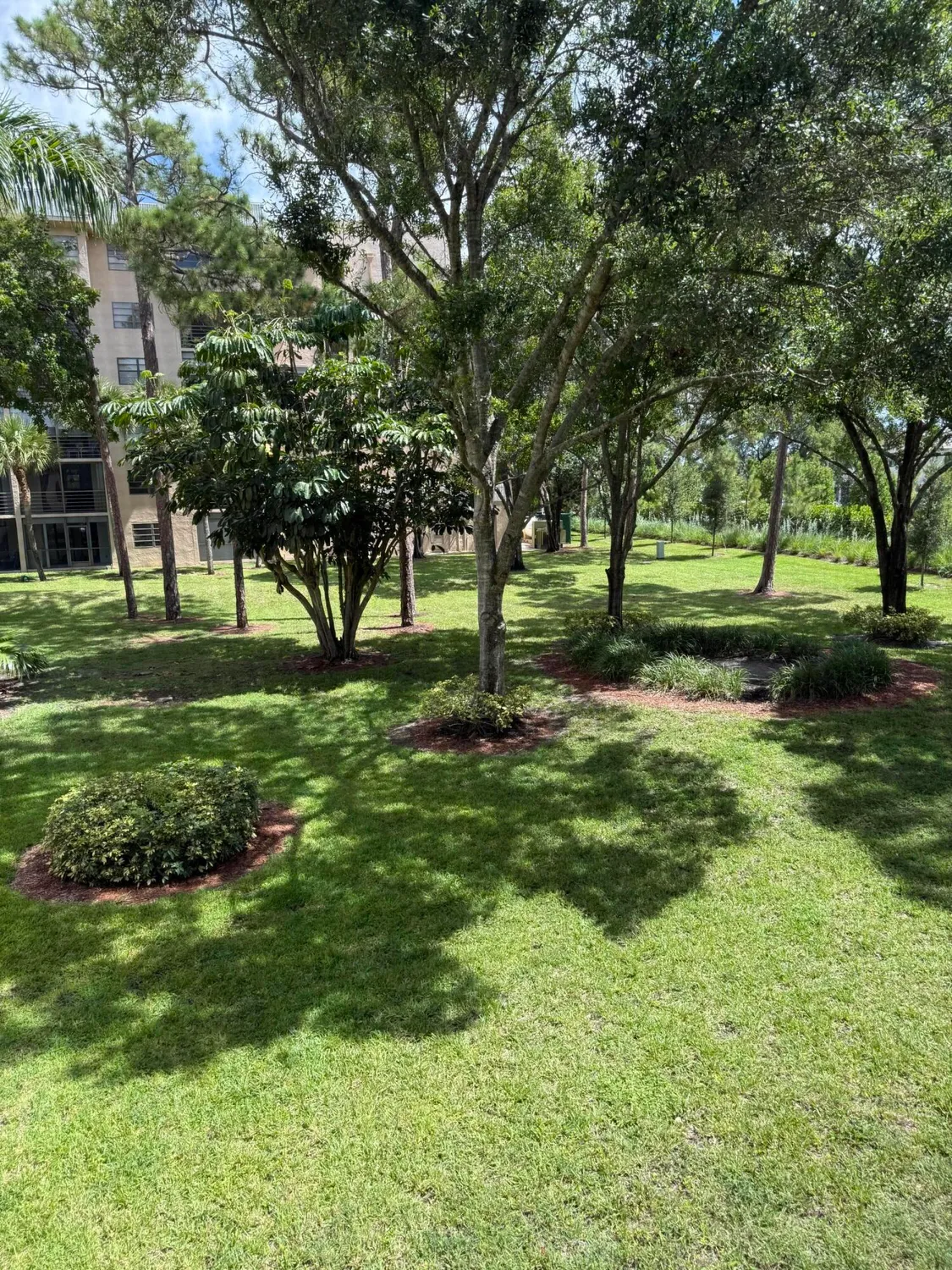 Property Slideshow image 13 of 18 | 4760 lucerne lakes blvd 206, Lake Worth, FL, 33467