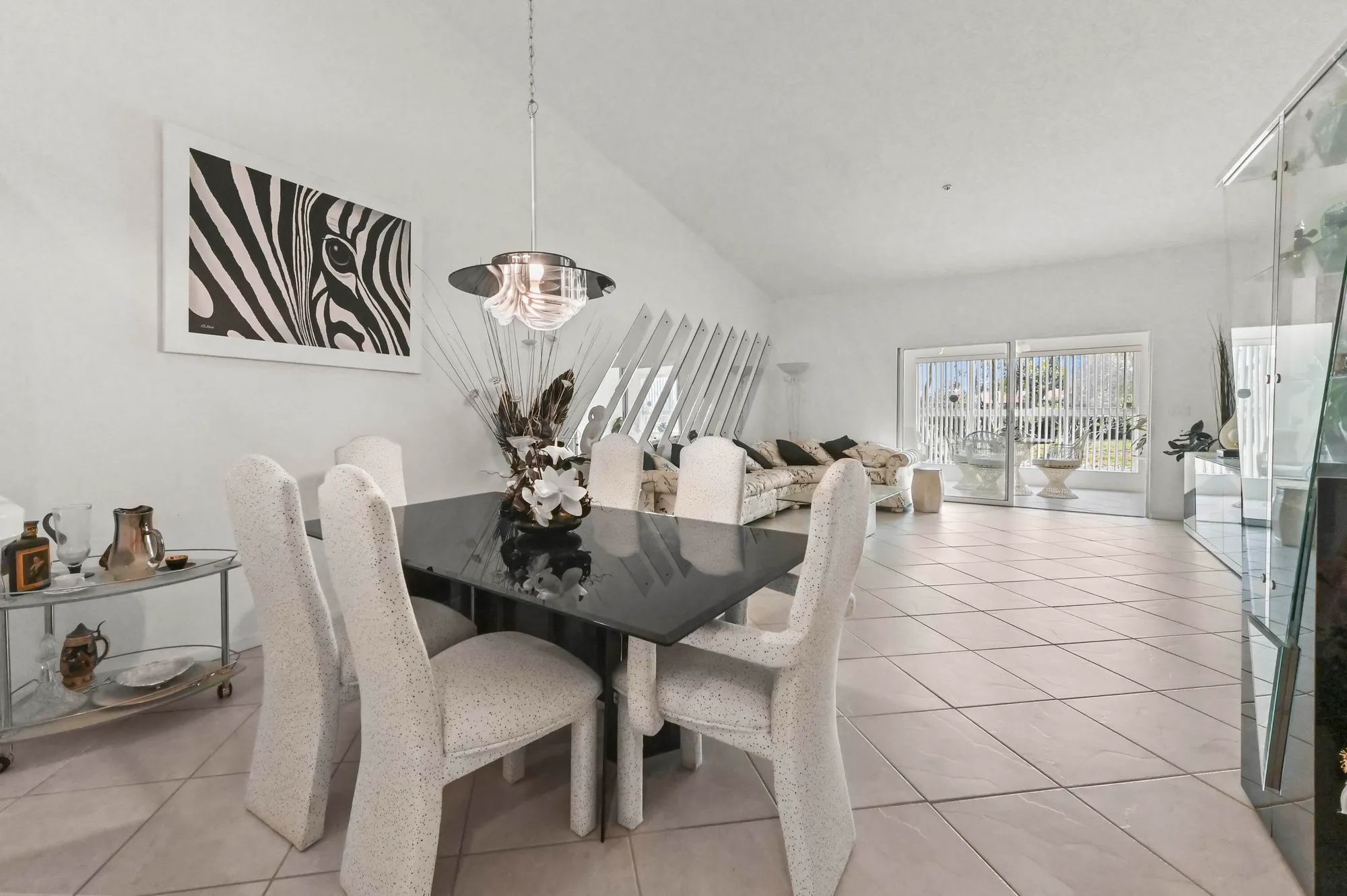 Property Slideshow image 8 of 49 | 5952 regal glen dr 207, Boynton Beach, FL, 33437