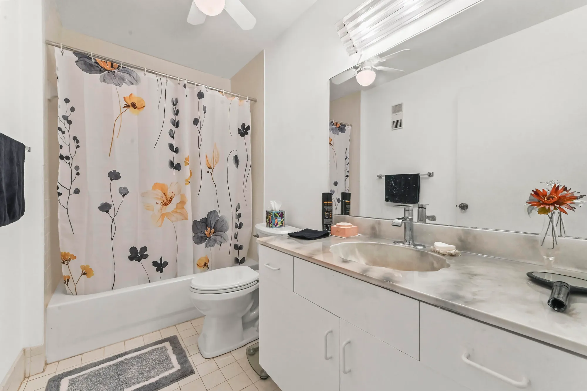 Property Slideshow image 22 of 49 | 5952 regal glen dr 207, Boynton Beach, FL, 33437