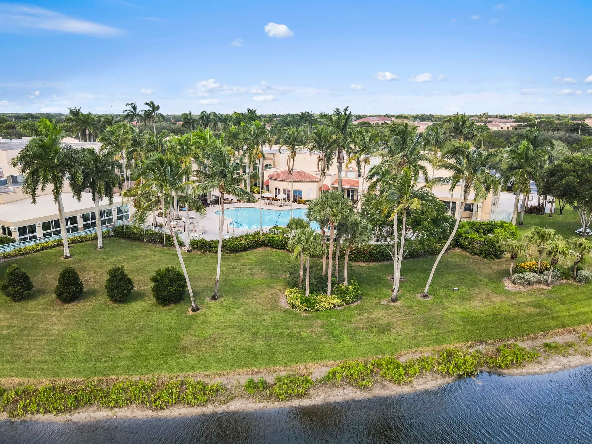 Property Slideshow image 46 of 49 | 5952 regal glen dr 207, Boynton Beach, FL, 33437