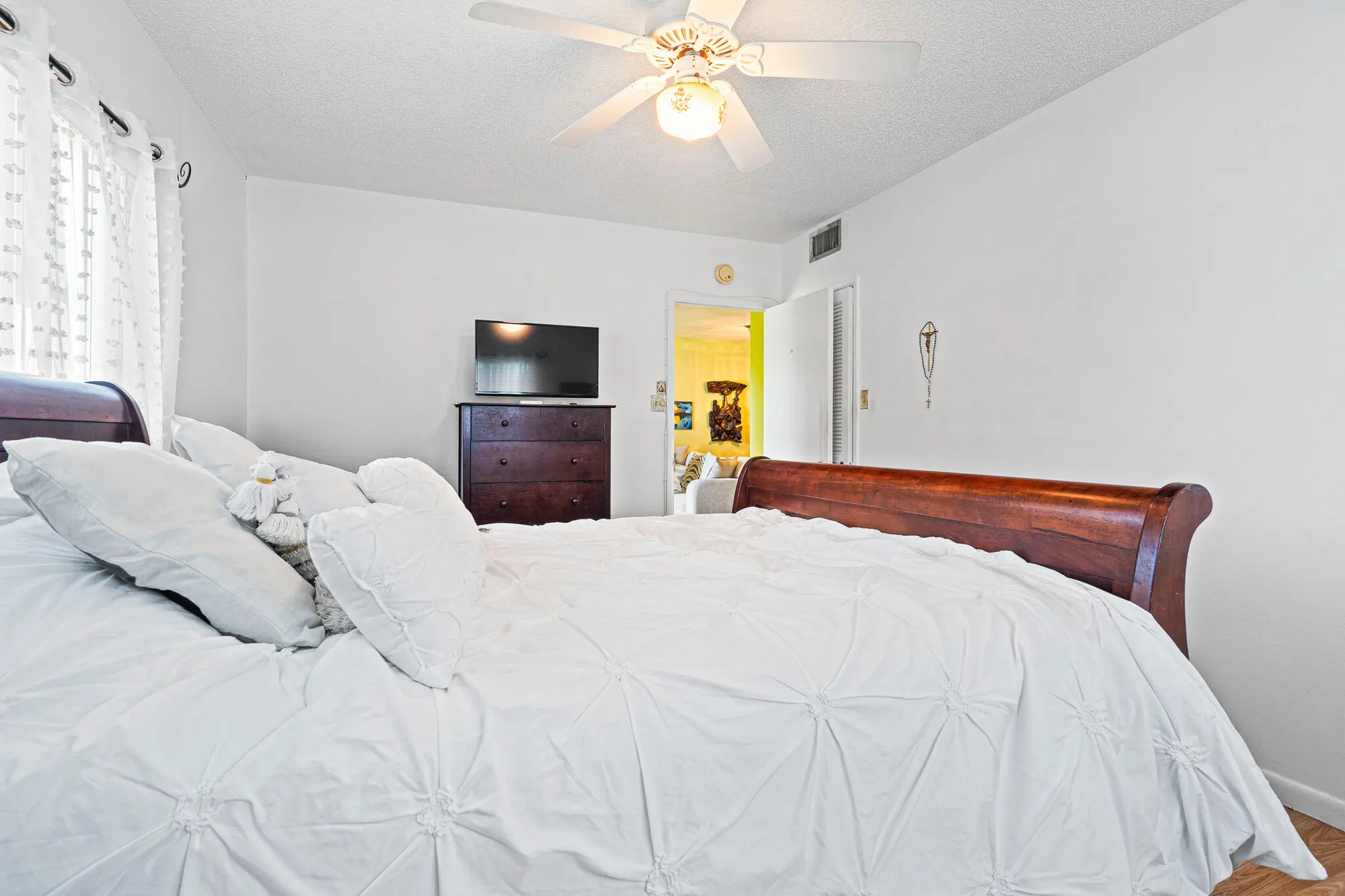 Property Slideshow image 13 of 32 | 7405 w atlantic blvd apt 201, Margate, FL, 33063
