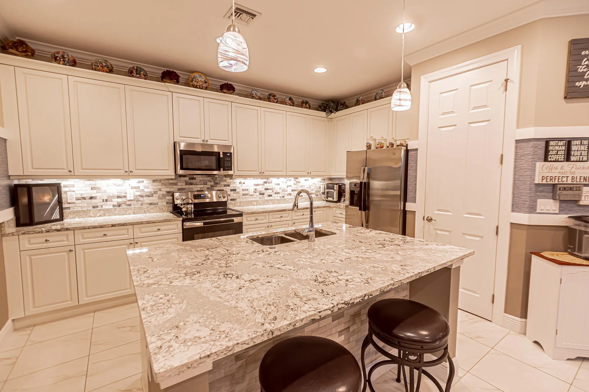 Property Slideshow image 8 of 87 | 24064 sw firenze way, Port Saint Lucie, FL, 34986